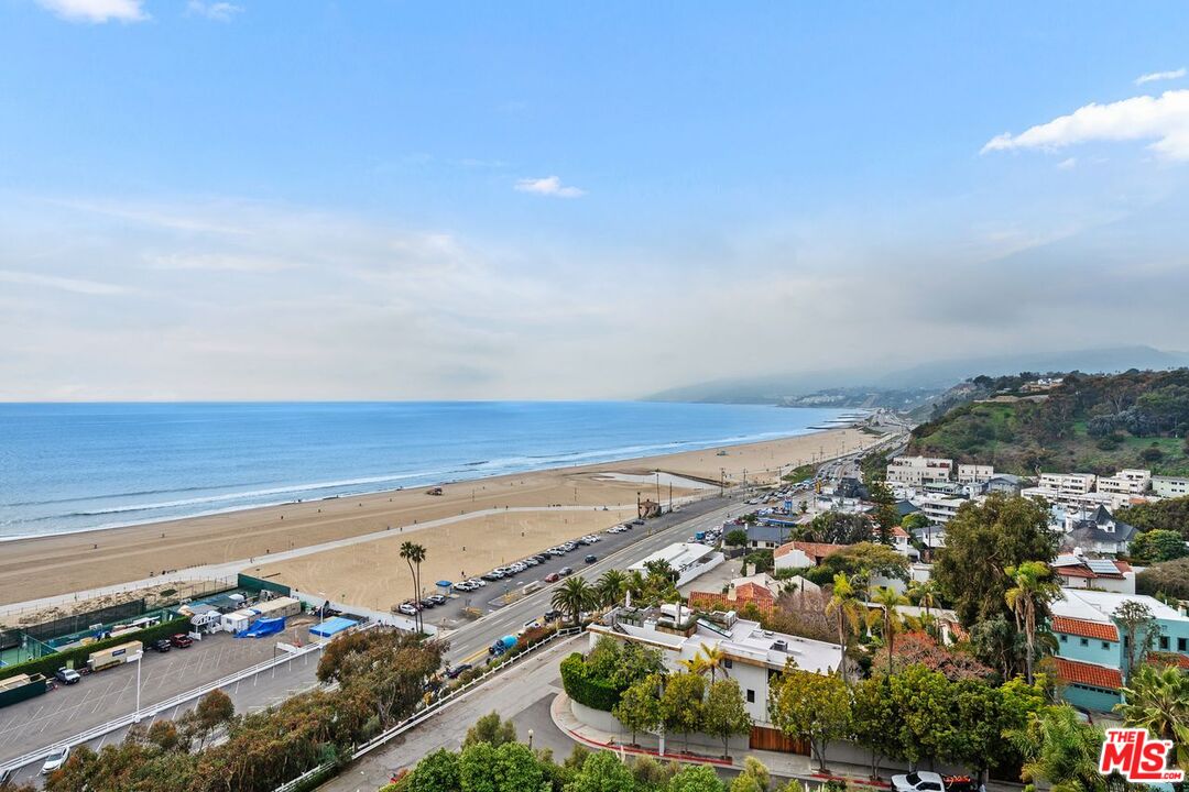 101 Ocean Ave #E501, Santa Monica, California, 90402, United States, 2 Bedrooms Bedrooms, ,2 BathroomsBathrooms,Residential,For Sale,101 Ocean Ave #E501,1616290