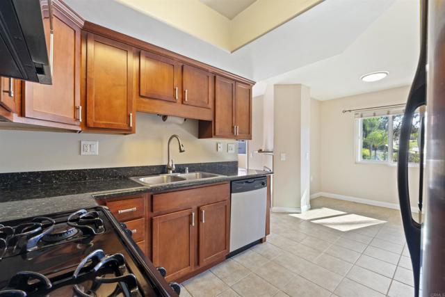 Oceanside, California, 92056, United States, 2 Bedrooms Bedrooms, ,2 BathroomsBathrooms,Residential,For Sale,1974187