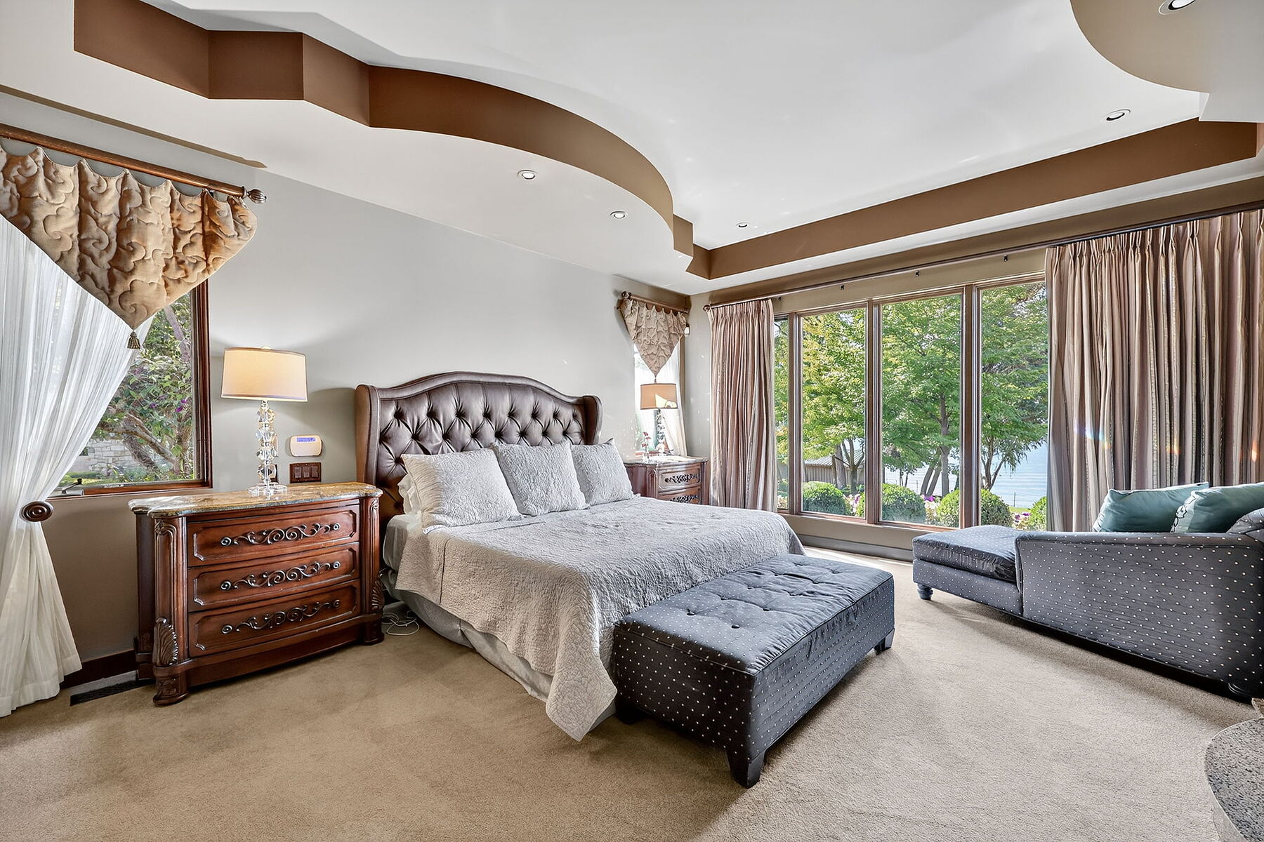  Distinguished Lakefront Estate - 物件實景