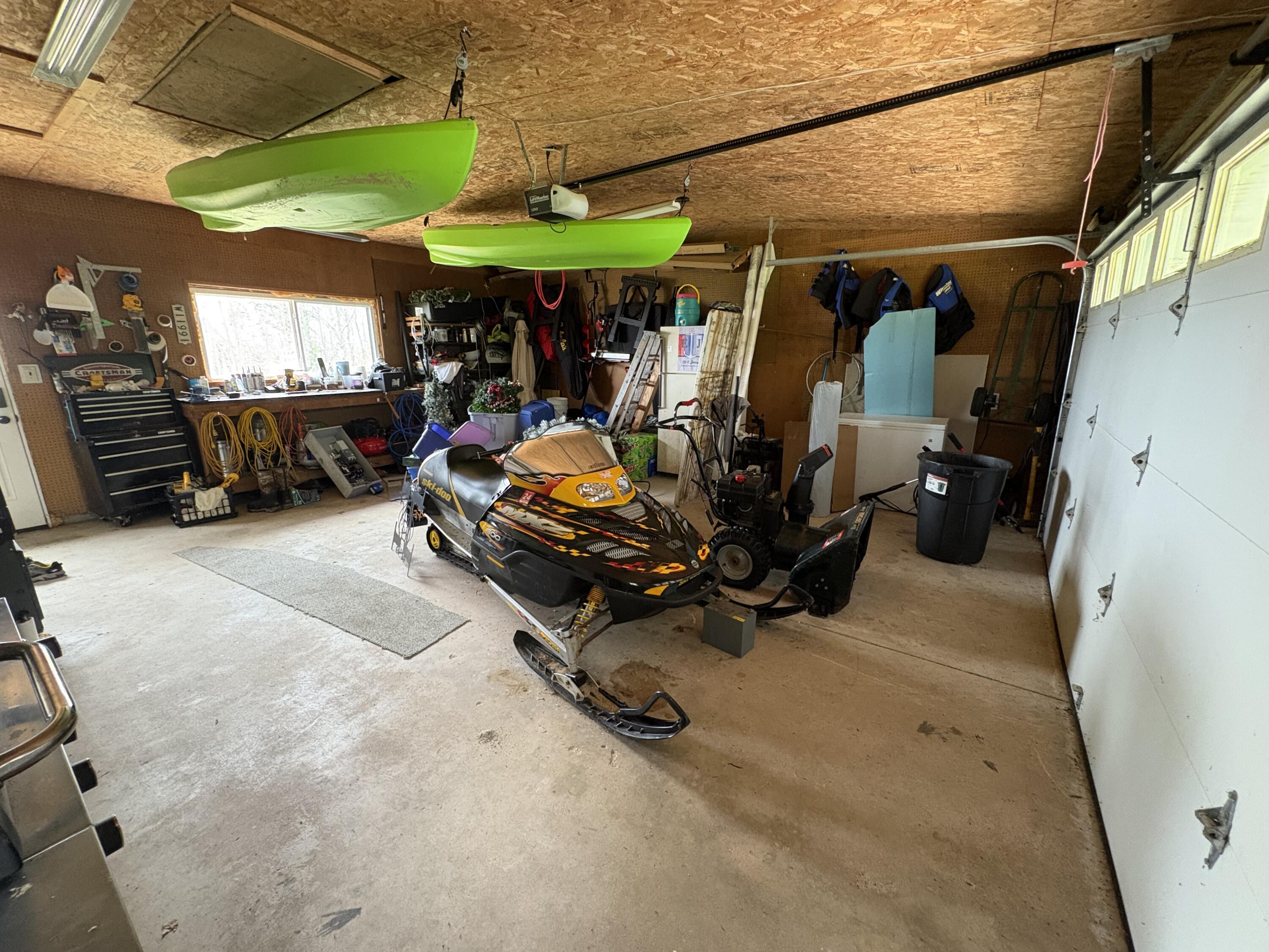 Naubinway, Michigan, 49762, United States, 3 Bedrooms Bedrooms, ,2 BathroomsBathrooms,Residential,For Sale,1840338