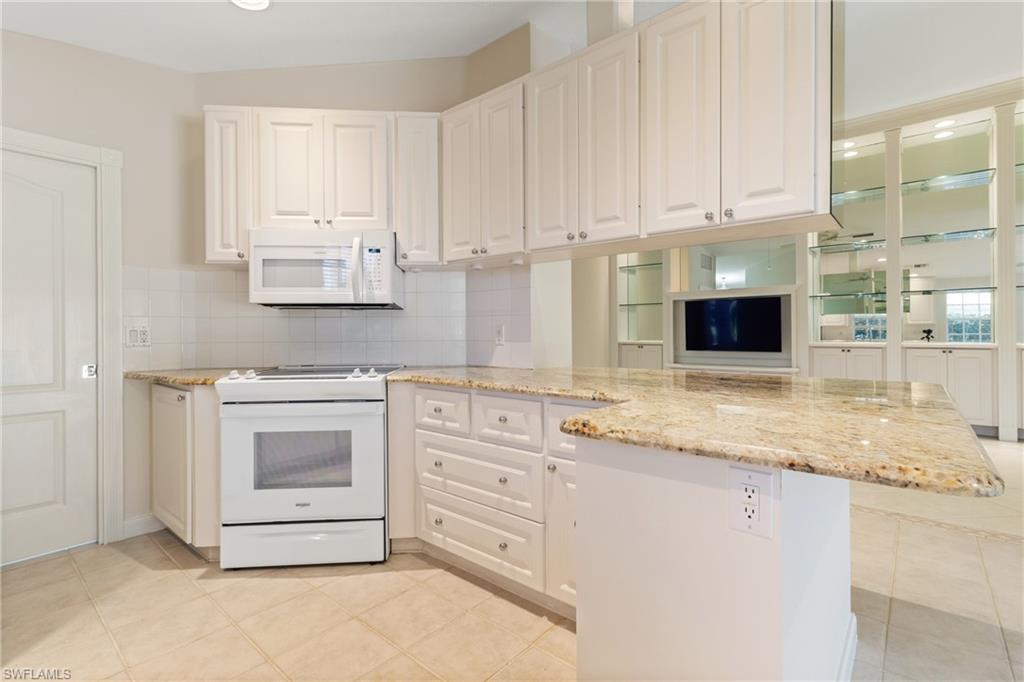 Naples, Florida, 34109, United States, 2 Bedrooms Bedrooms, ,2 BathroomsBathrooms,Residential,For Sale,1971732