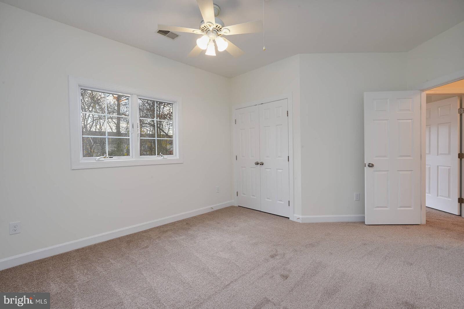 Edgewater, Maryland, 21037, United States, 3 Bedrooms Bedrooms, ,3 BathroomsBathrooms,Residential,For Sale,1998056