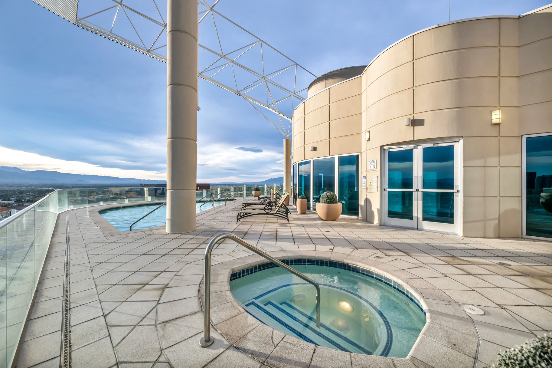  New to Market - 物件實景