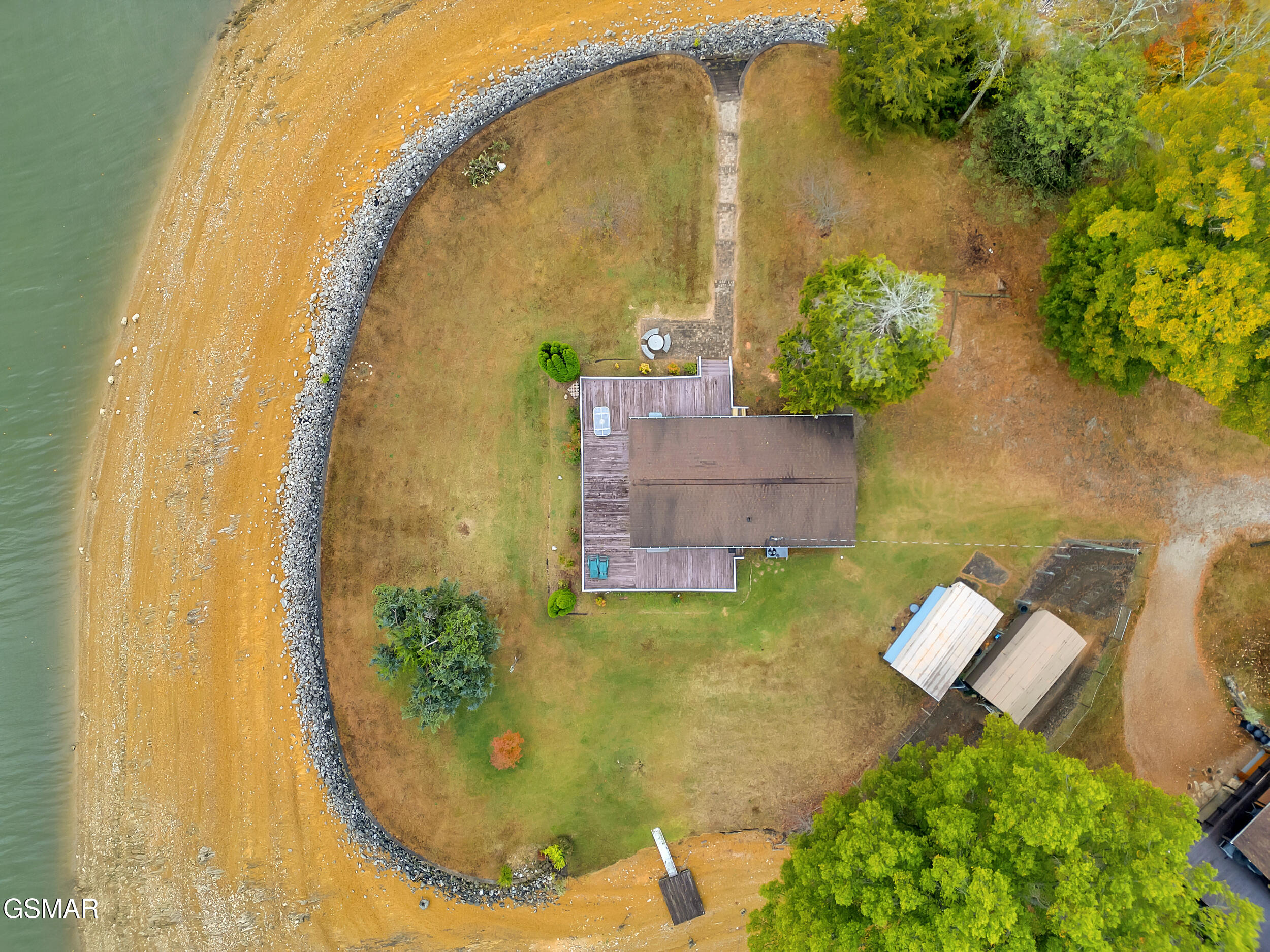 Dandridge, Tennessee, 37725, United States, 3 Bedrooms Bedrooms, ,1 BathroomBathrooms,Residential,For Sale,1973738