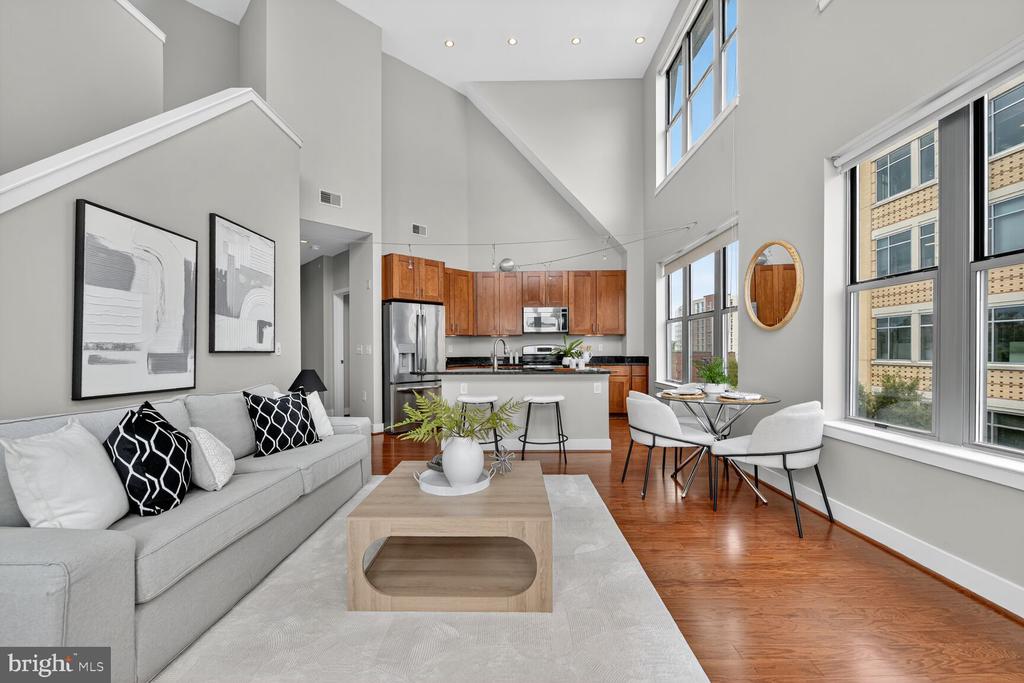 Arlington, Virginia, 22201, United States, 2 Bedrooms Bedrooms, ,2 BathroomsBathrooms,Residential,For Sale,1927773