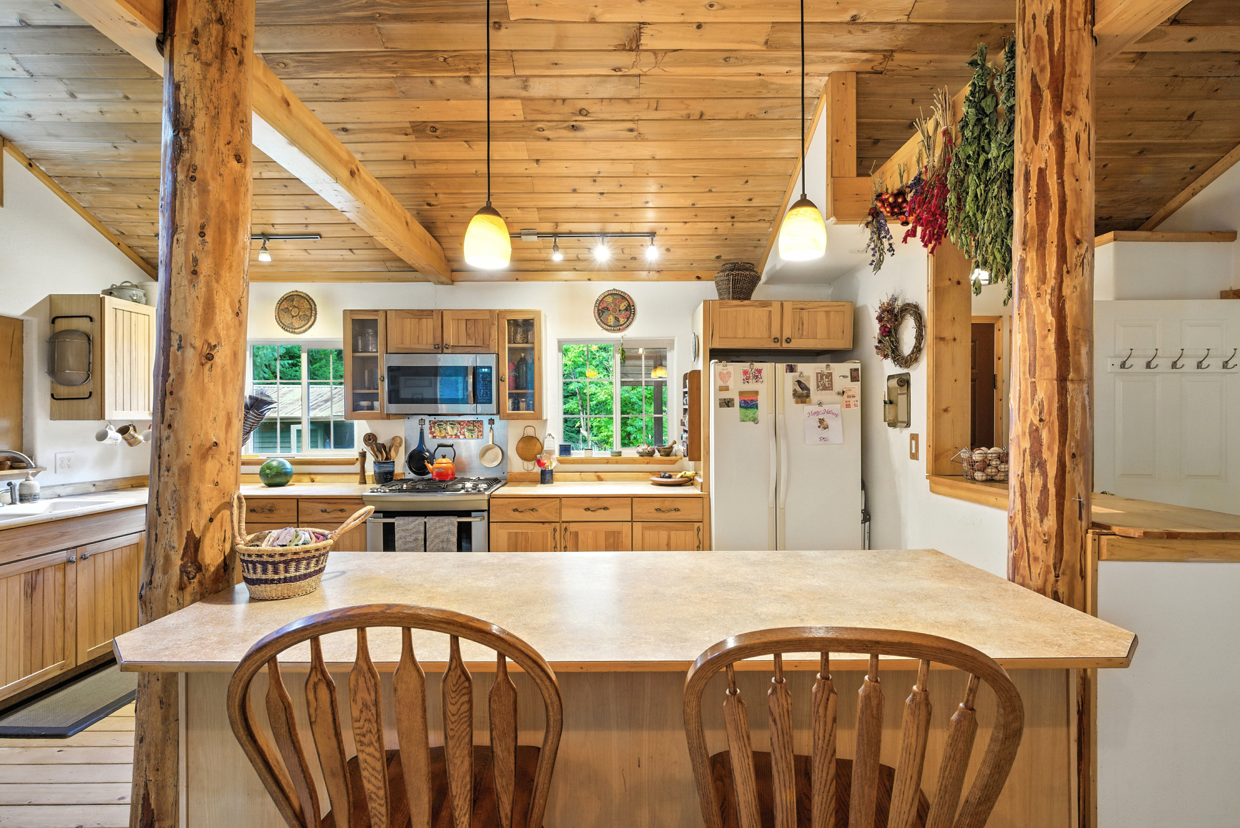 Sandpoint, Idaho, 83864, United States, 2 Bedrooms Bedrooms, ,2 BathroomsBathrooms,Residential,For Sale,2006058