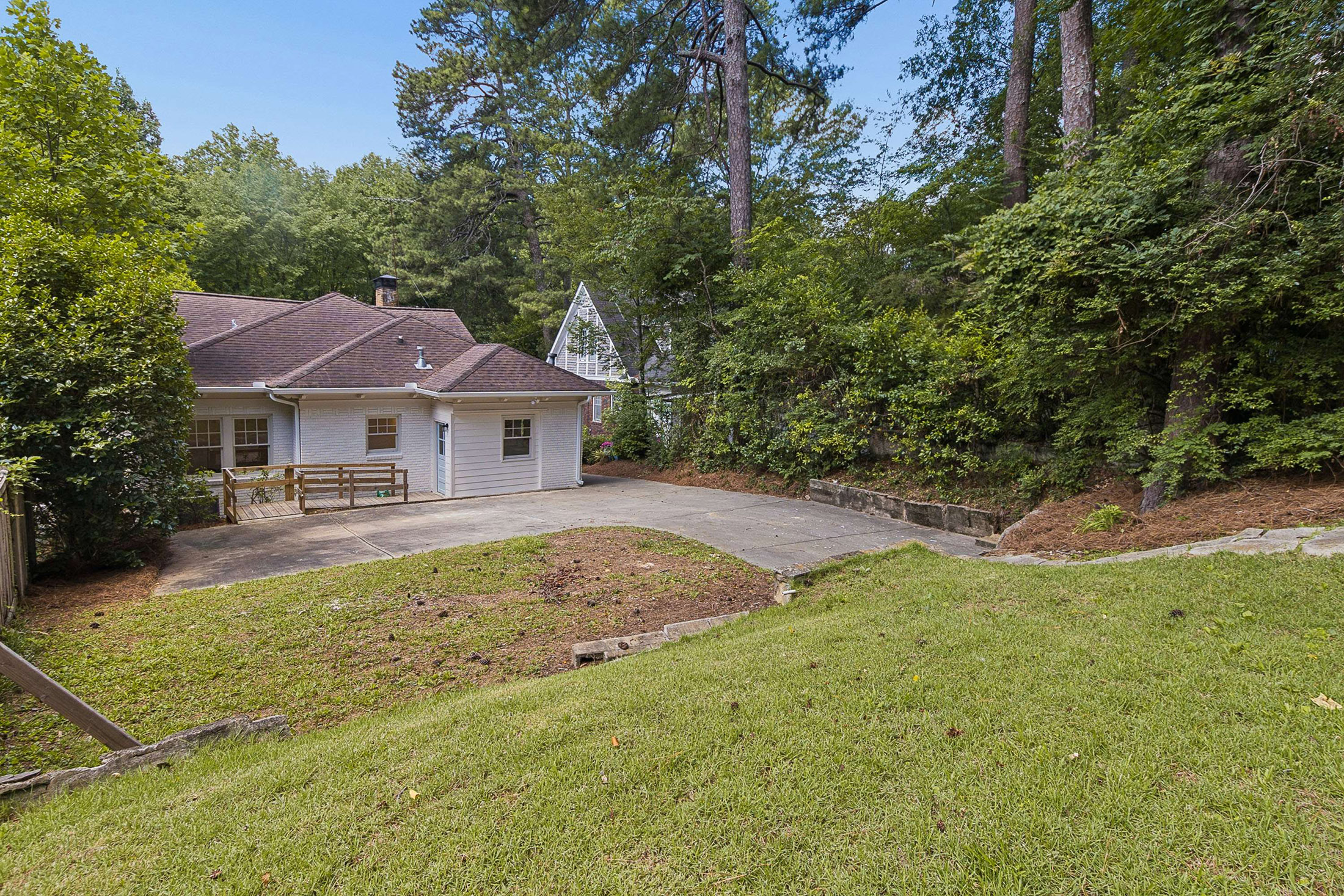  Charming 1930 Craftsman Bungalow in an Unbeatable Virginia Highland Location - 物件實景