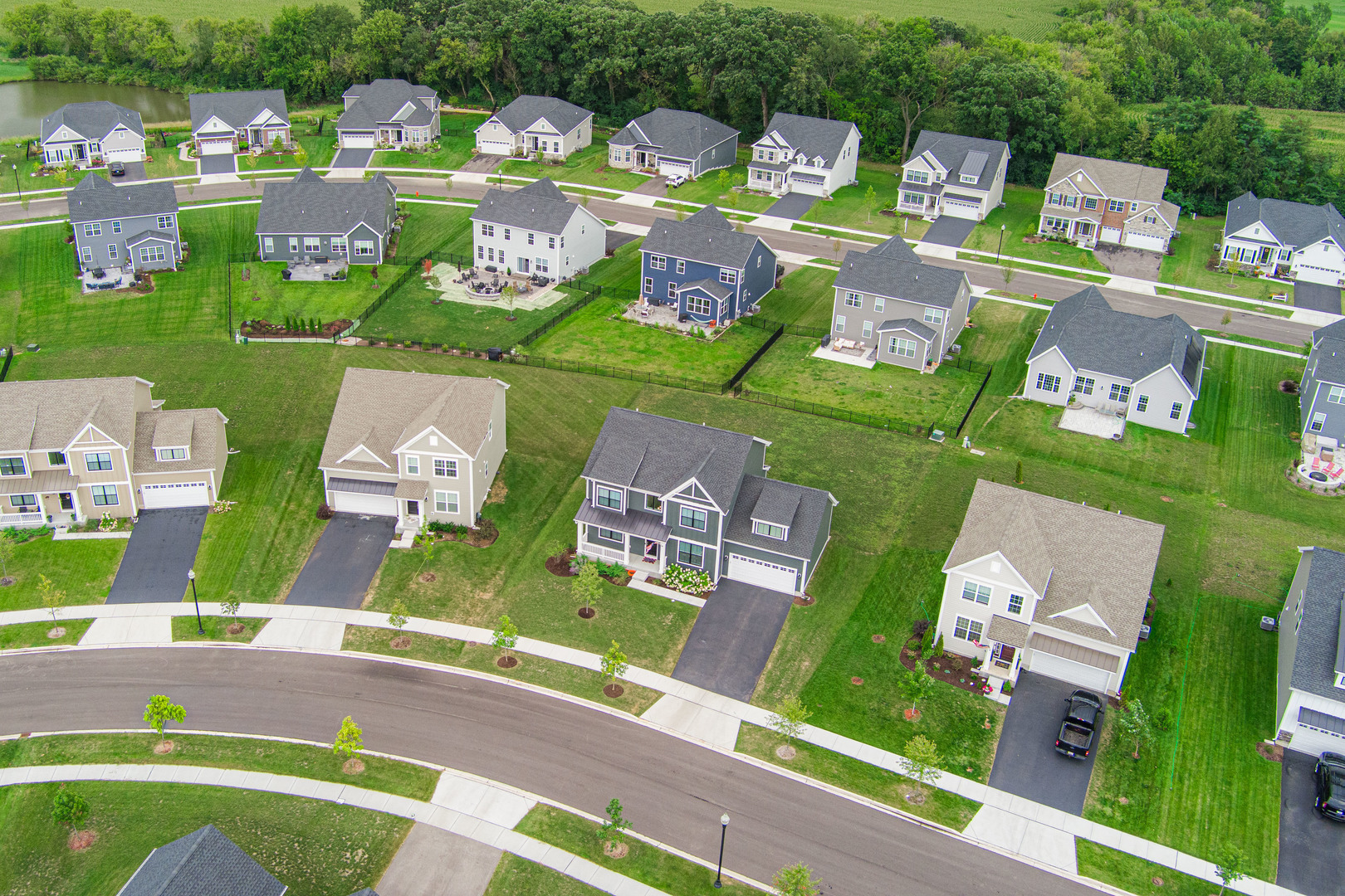 Elgin, Illinois, 60124, United States, 4 Bedrooms Bedrooms, ,3 BathroomsBathrooms,Residential,For Sale,1941075