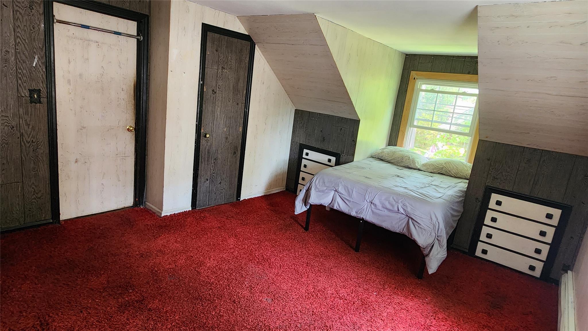 Malverne, New York, 11565, United States, 4 Bedrooms Bedrooms, ,2 BathroomsBathrooms,Residential,For Sale,1907627