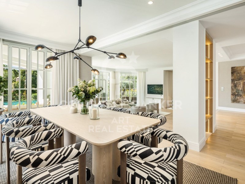Marbella, Andalusia, ES, 5 Bedrooms Bedrooms, ,6 BathroomsBathrooms,Residential,For Sale,1794522
