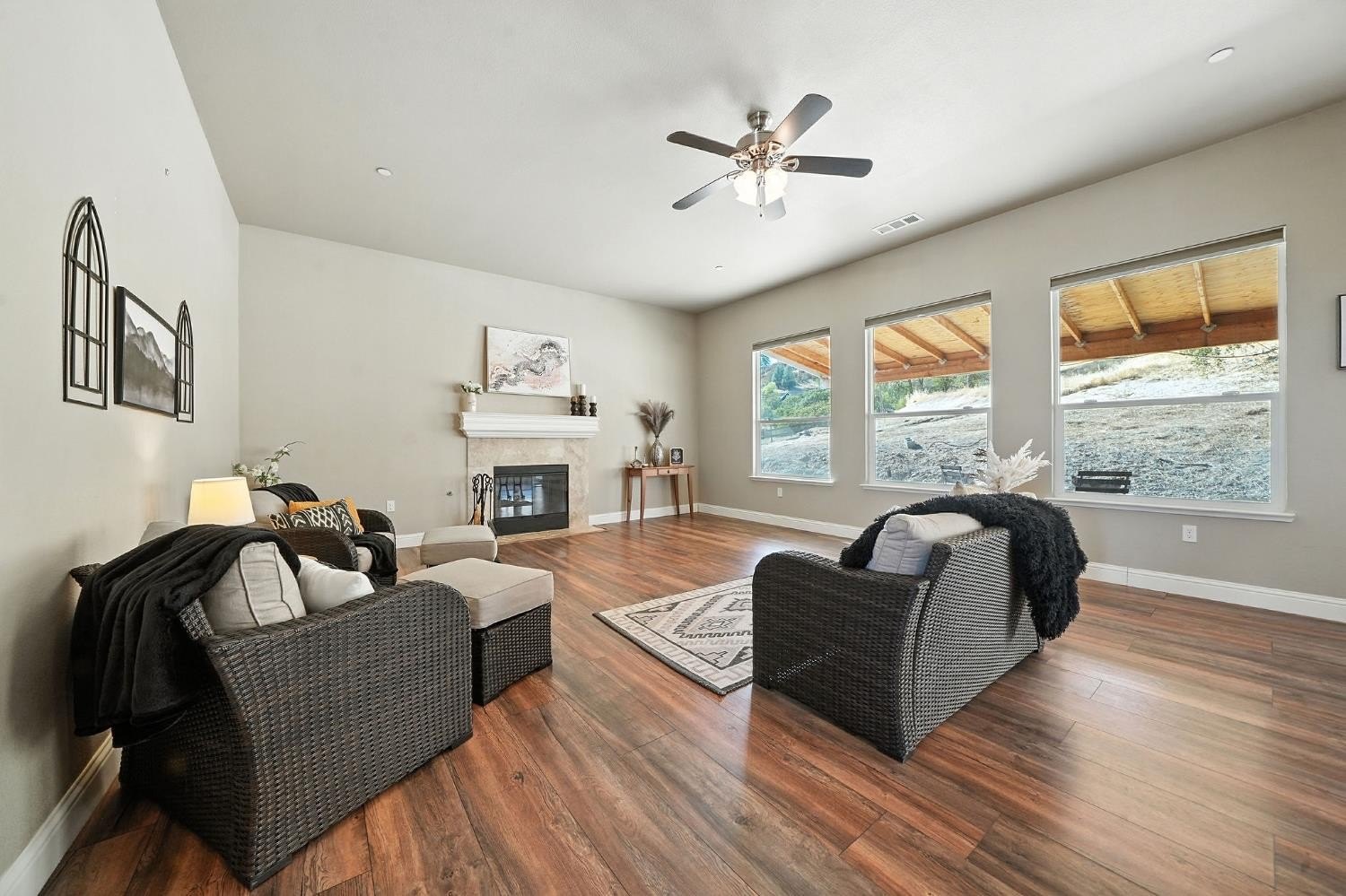 Valley Springs, California, 95252, United States, 3 Bedrooms Bedrooms, ,2 BathroomsBathrooms,Residential,For Sale,1943125