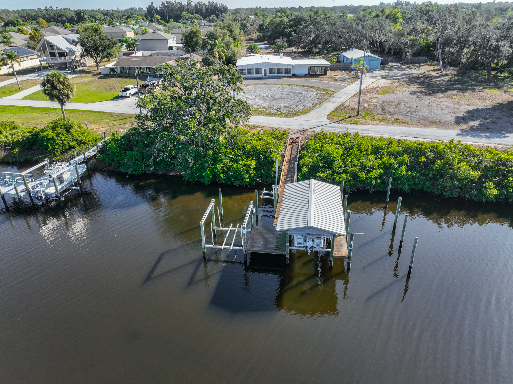 Ruskin, Florida, 33570, United States, 3 Bedrooms Bedrooms, ,2 BathroomsBathrooms,Residential,For Sale,2002551