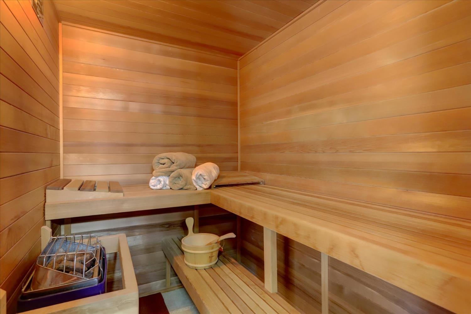 Grass Valley, California, 95949, United States, 4 Bedrooms Bedrooms, ,3 BathroomsBathrooms,Residential,For Sale,2015333