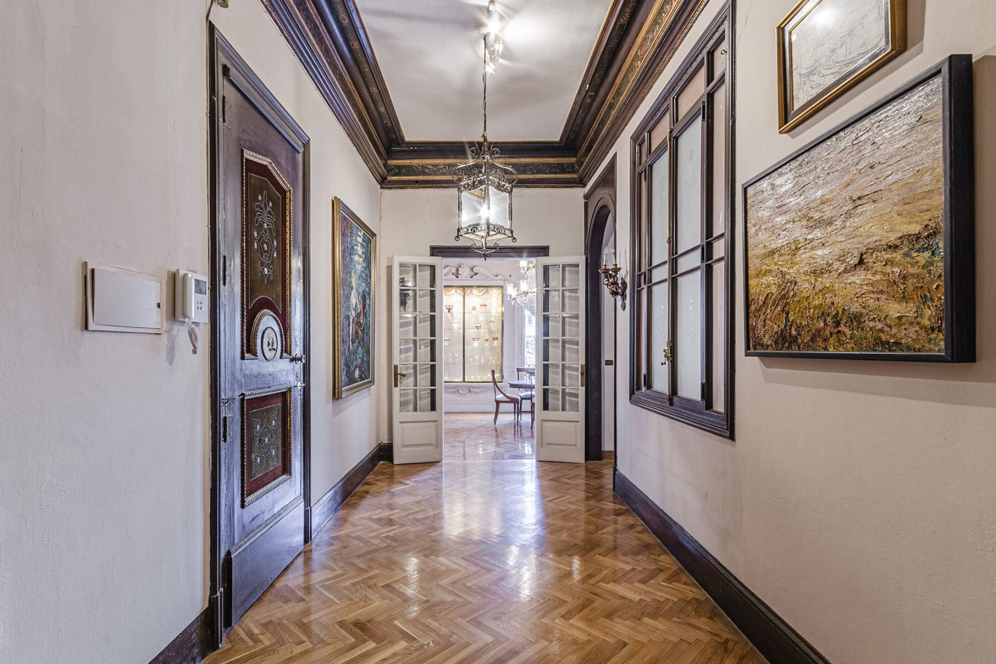  Stately main house with period details in Eixample Dret - 物件實景