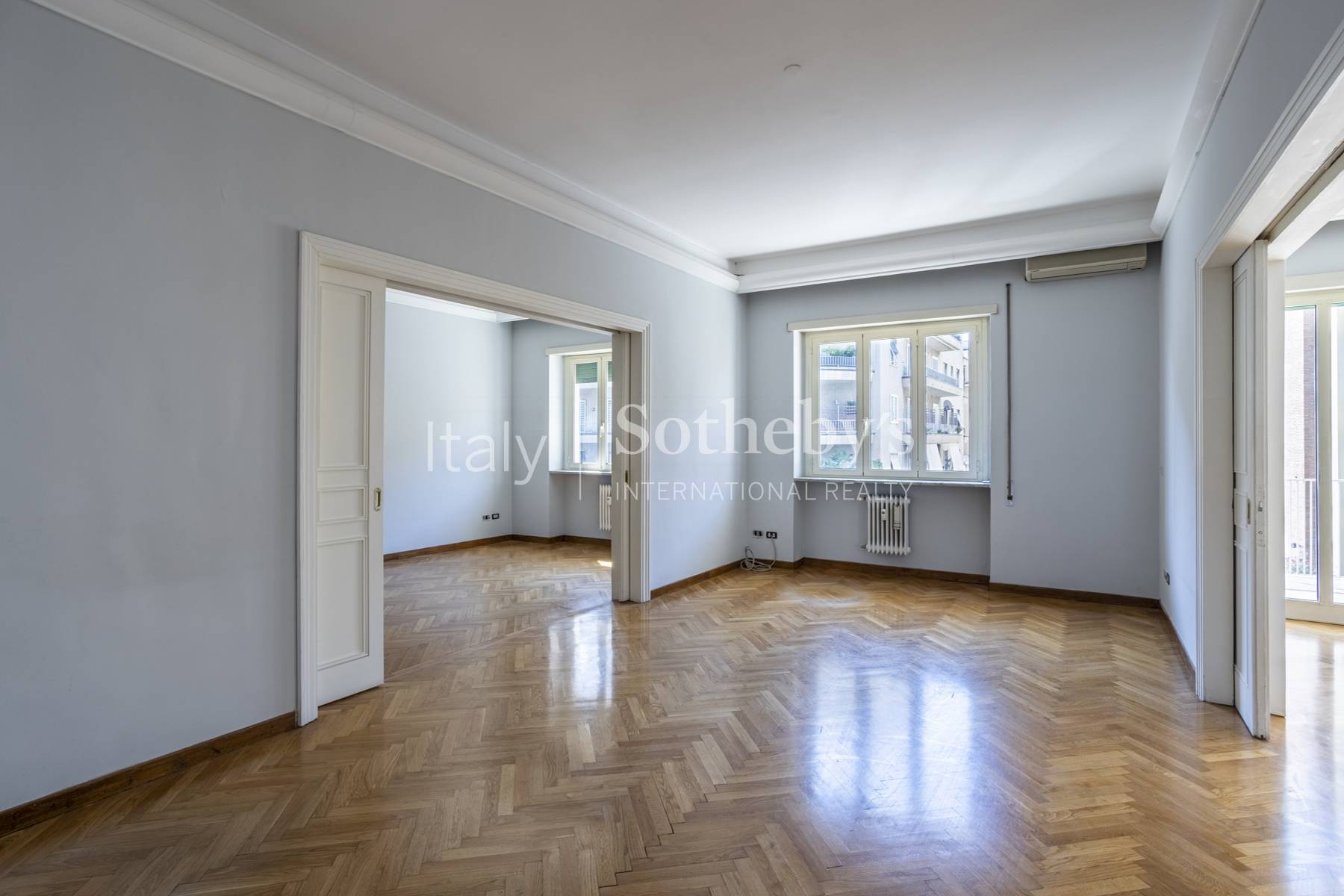  Elegant Parioli apartment with spacious living areas - 物件實景