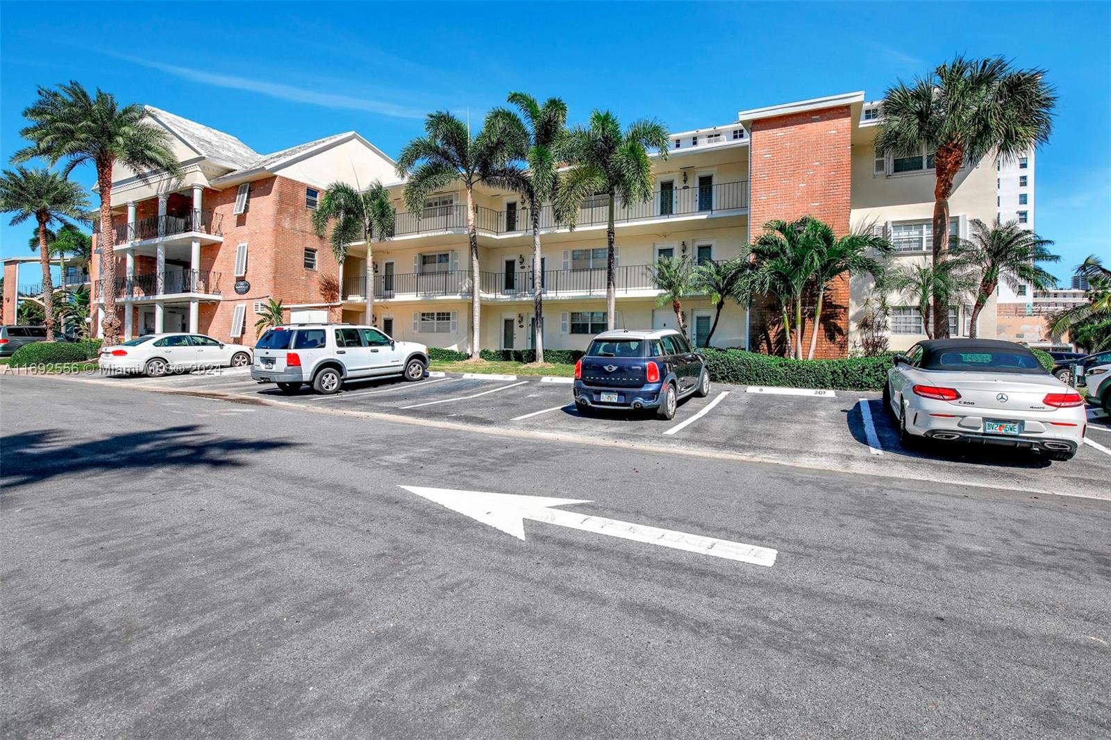 450 Paradise Isle Blvd Unit 307 and 308, Hallandale Beach, Florida, 33009, United States, 2 Bedrooms Bedrooms, ,2 BathroomsBathrooms,Residential,For Sale,450 Paradise Isle Blvd Unit 307 and 308,1658678