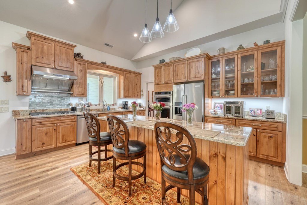 Hayesville, North Carolina, 29804, United States, 3 Bedrooms Bedrooms, ,3 BathroomsBathrooms,Residential,For Sale,1983718