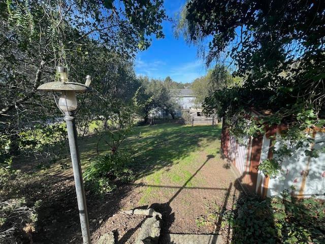 Oakland, California, 94605, United States, 3 Bedrooms Bedrooms, ,1 BathroomBathrooms,Residential,For Sale,2011144