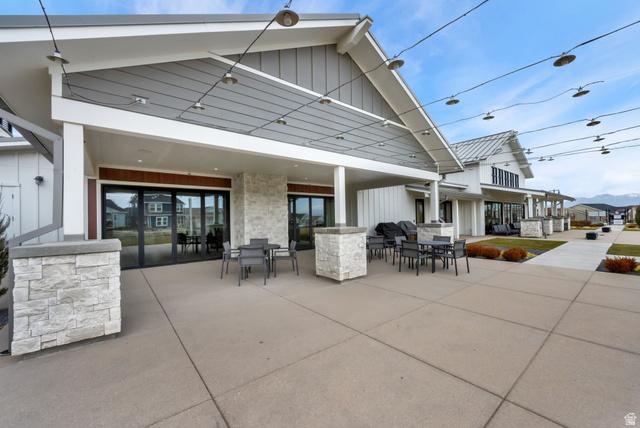 South Jordan, Utah, 84009, United States, 3 Bedrooms Bedrooms, ,3 BathroomsBathrooms,Residential,For Sale,2005216