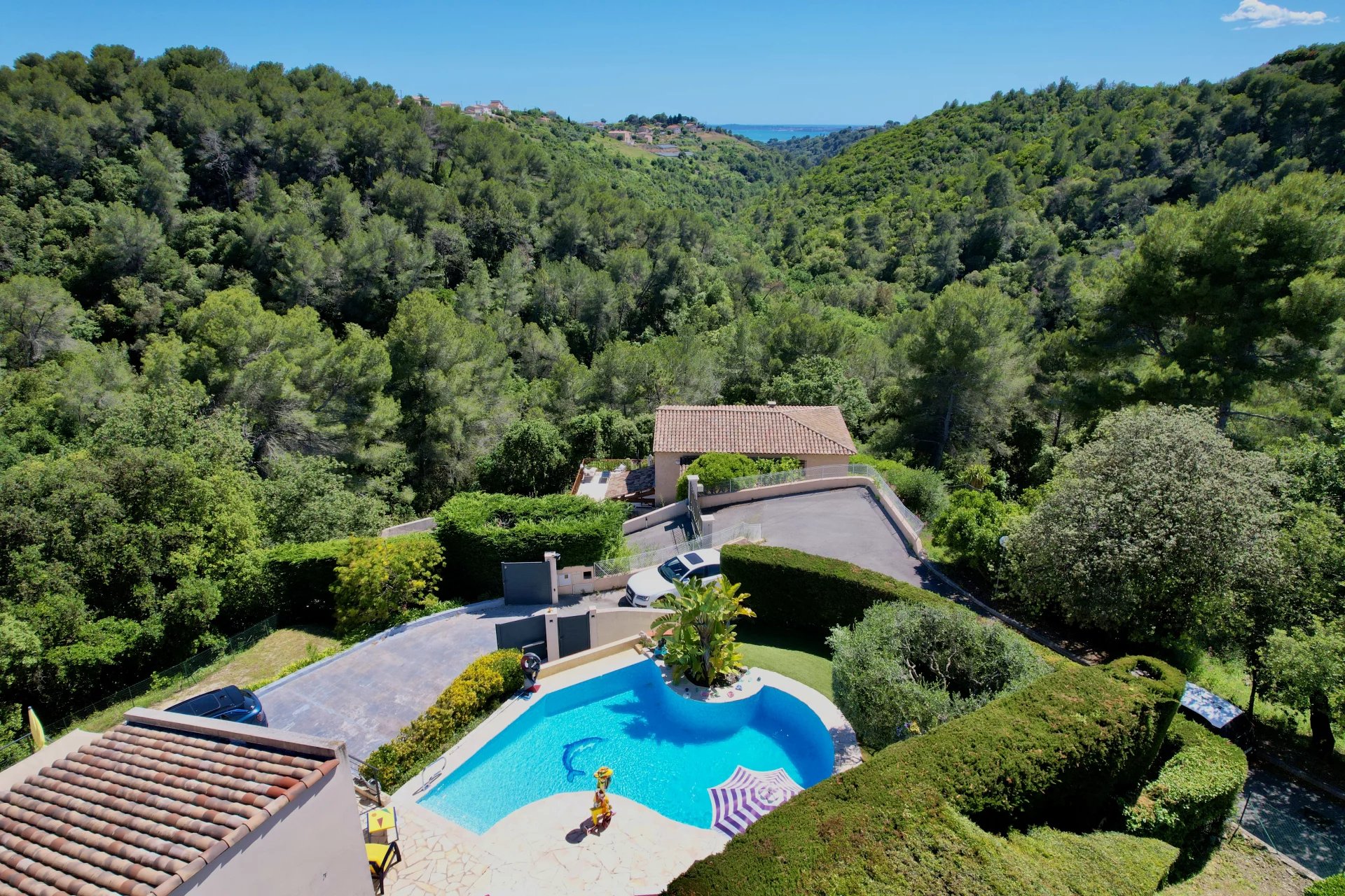 Saint-Laurent-du-Var, Provence-Alpes-Côte d?Azur, 06700, FR, 4 Bedrooms Bedrooms, ,3 BathroomsBathrooms,Residential,For Sale,1540558