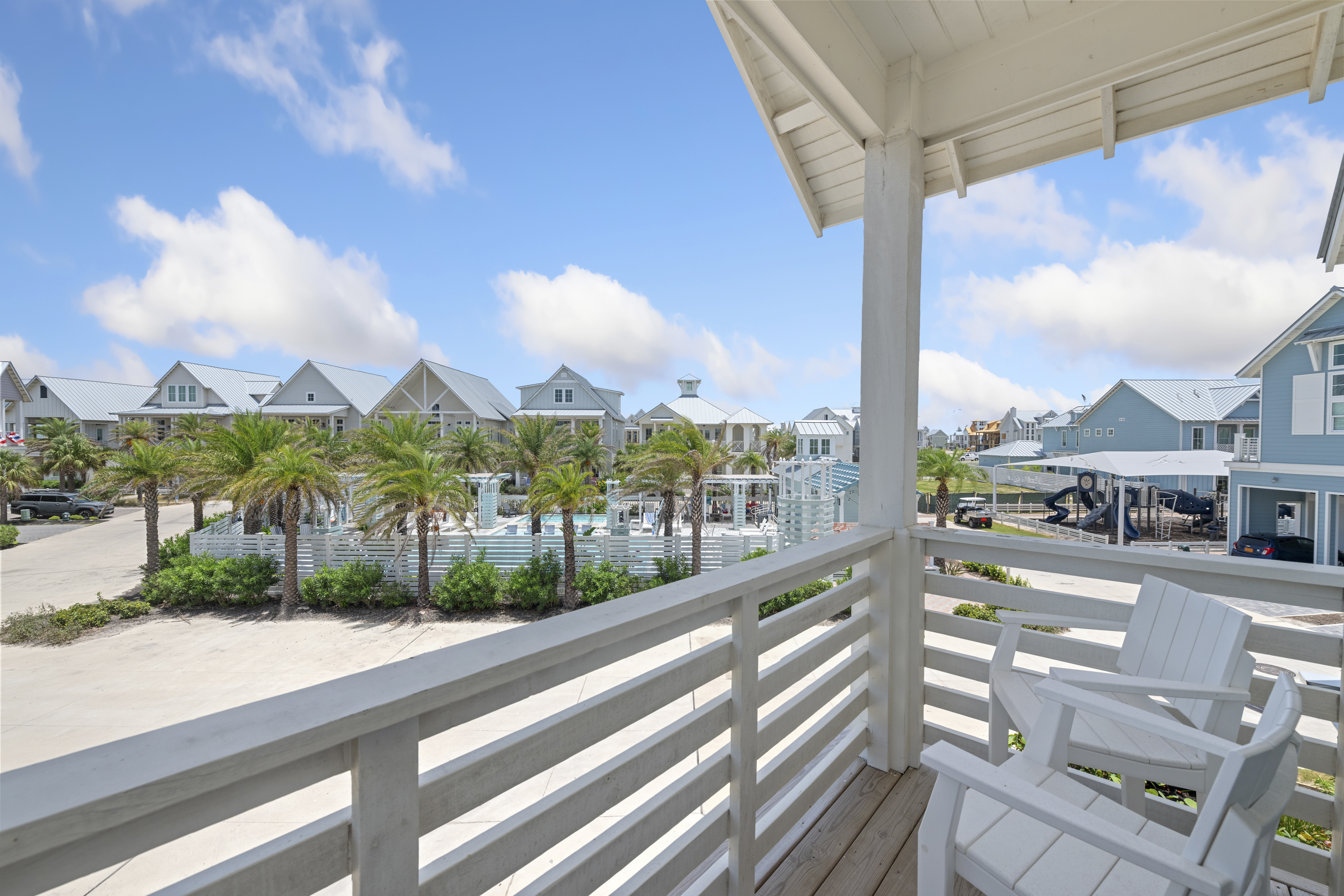  Corner Lot Luxury in Cinnamon Shore South - 物件實景