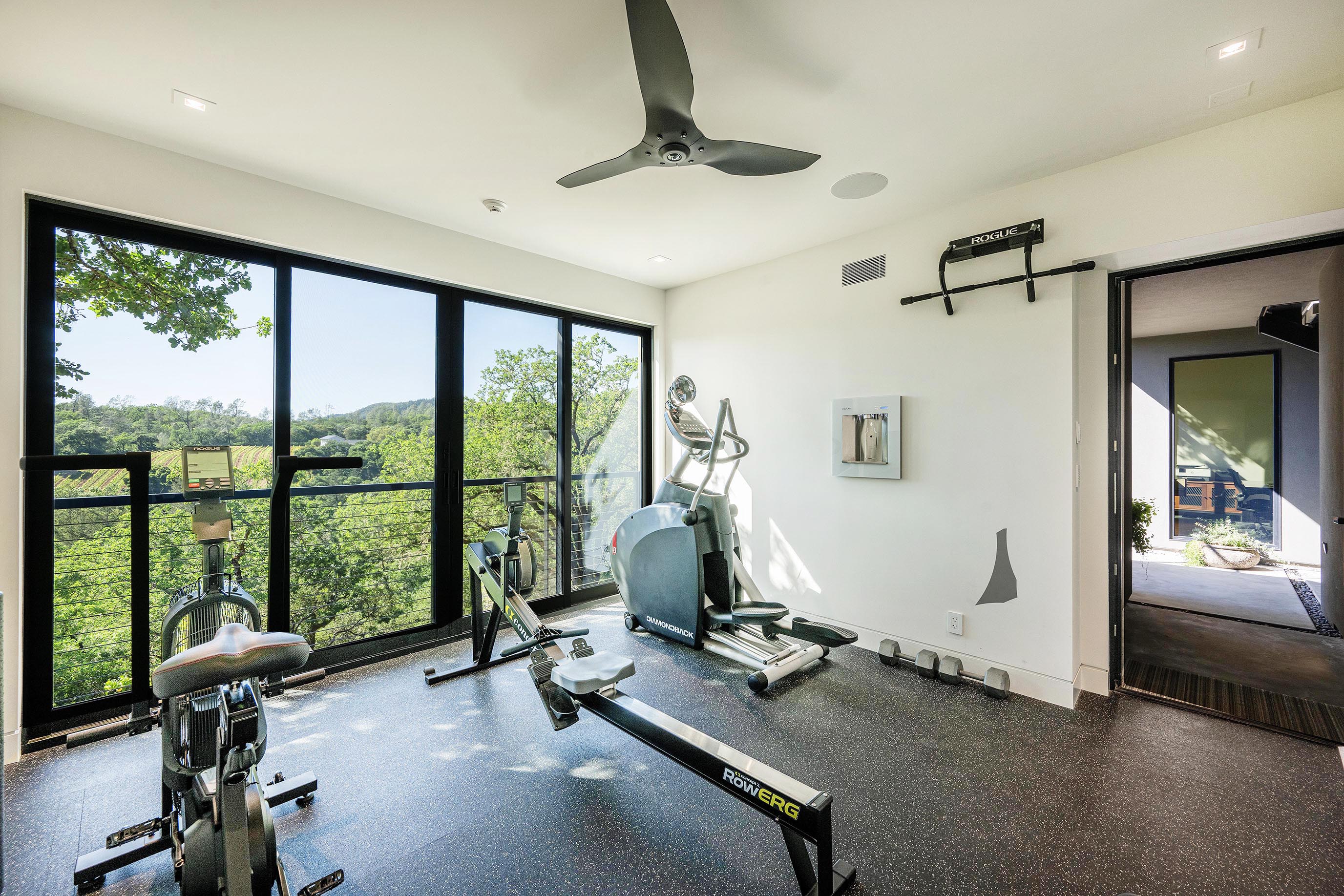  23200 Dutcher Creek Road - 物件實景