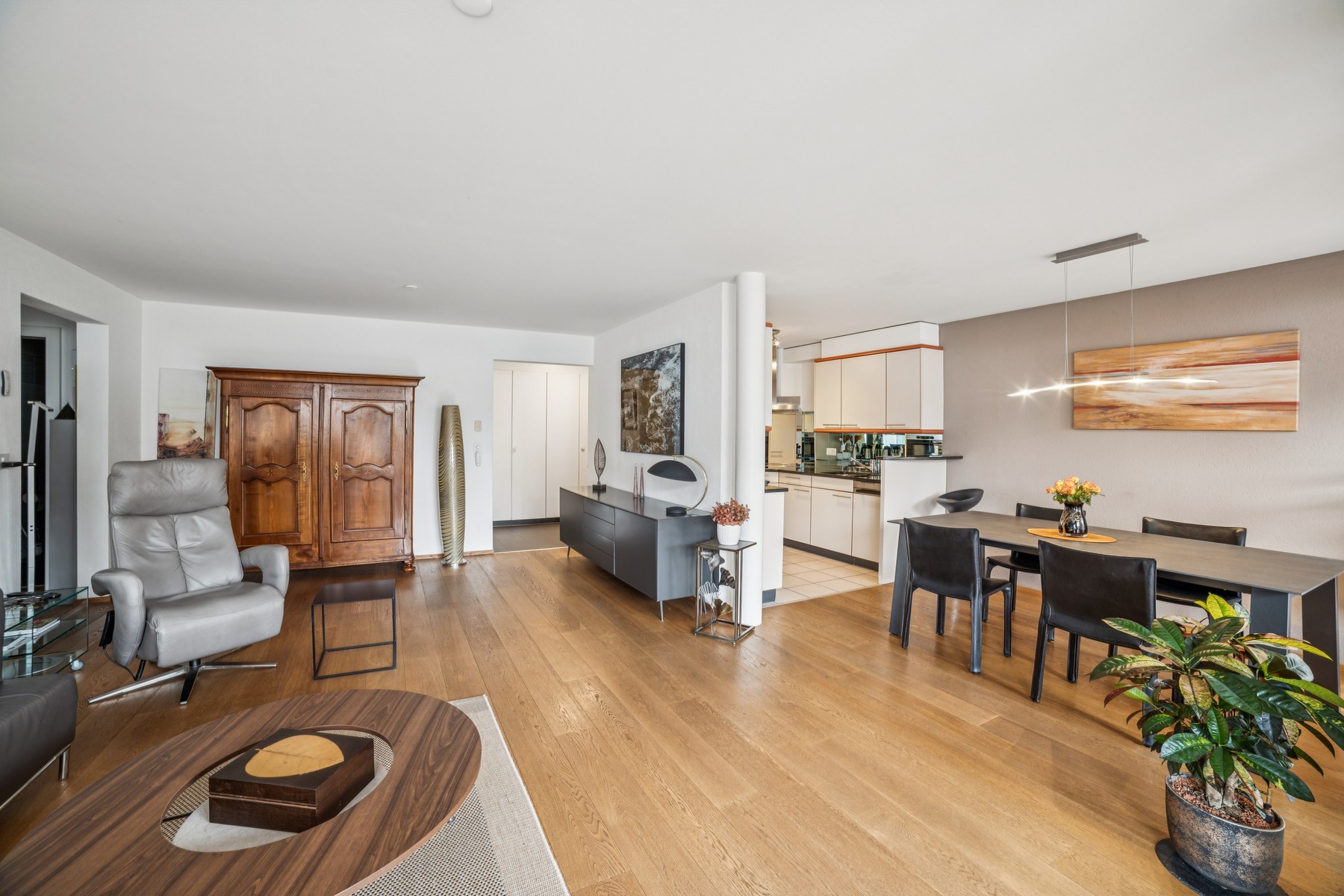  3.5-room apartment with a beautiful terrace - 物件實景