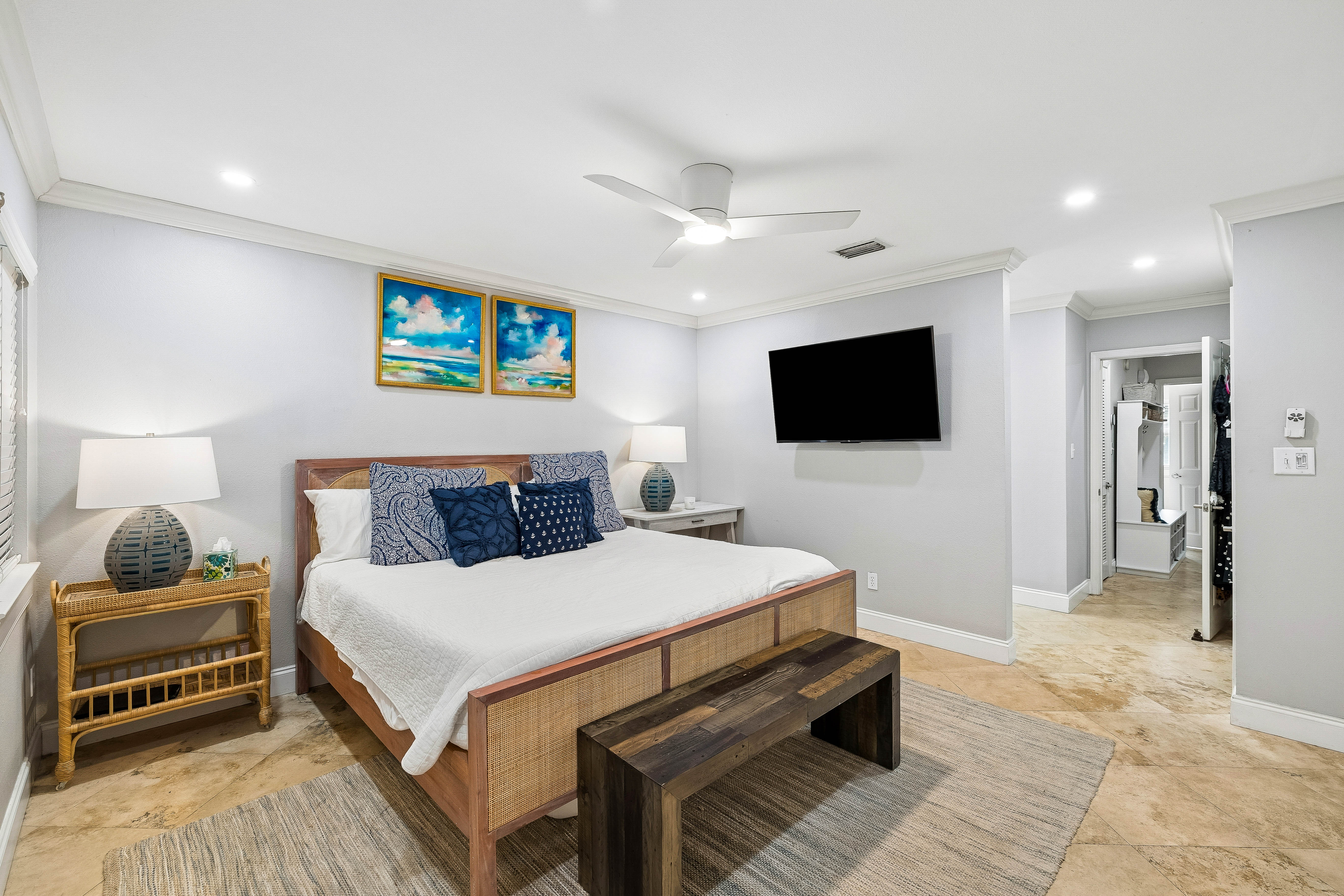  Renovated Harborfront Townhome With 40-Foot Boat Slip - 物件實景