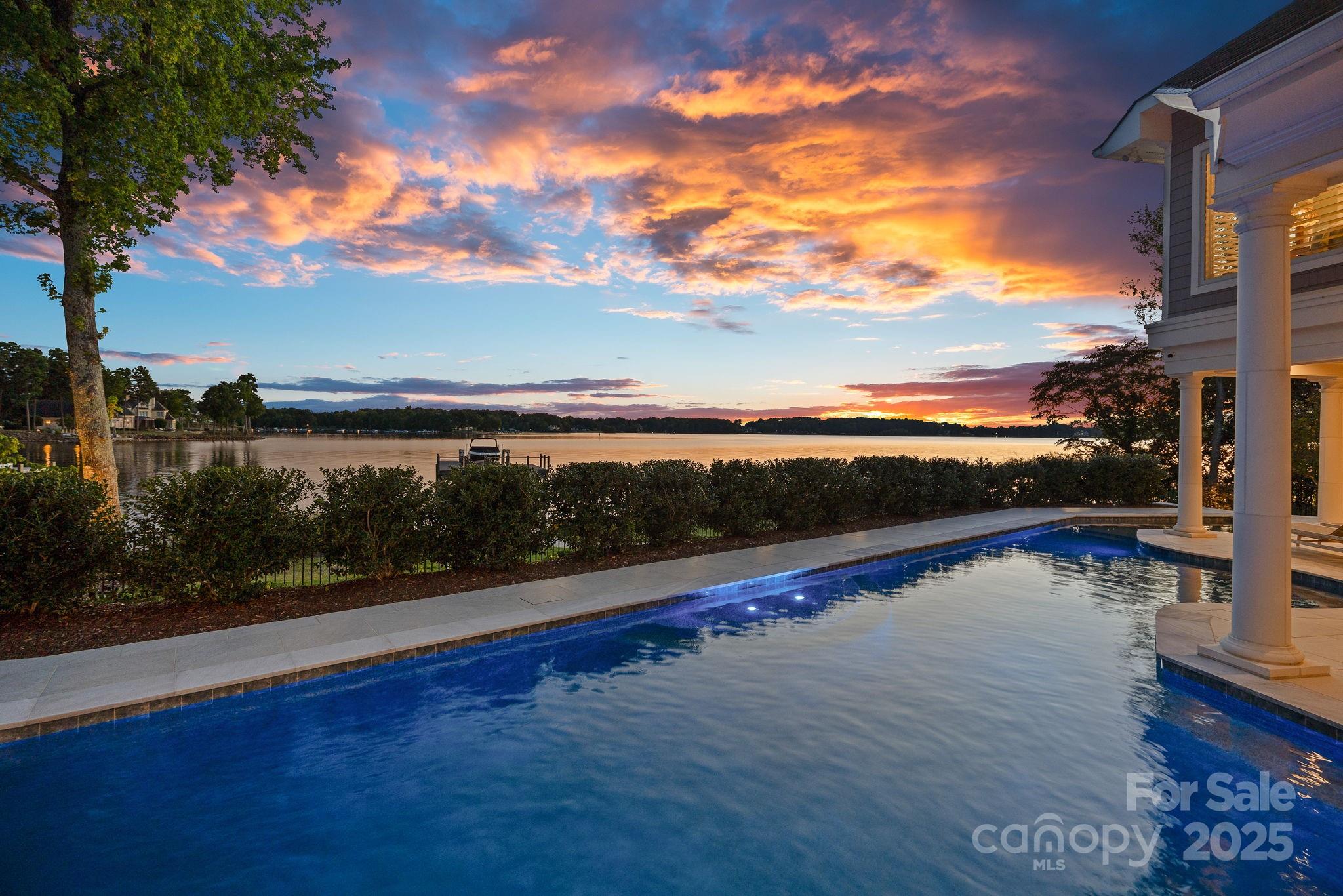 Mooresville, North Carolina, 28117, United States, 4 Bedrooms Bedrooms, ,6 BathroomsBathrooms,Residential,For Sale,1989072