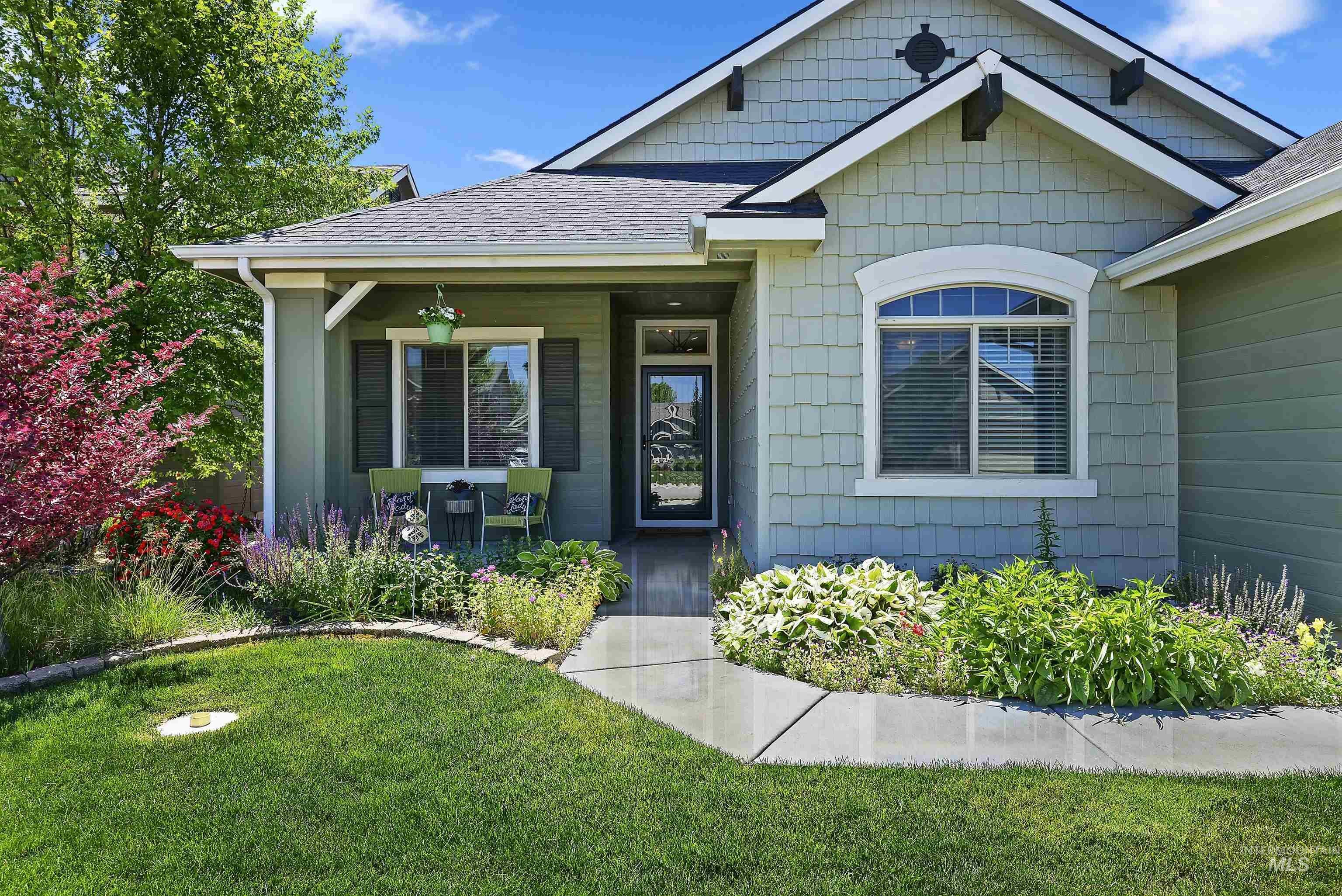 4923 Torana St, Meridian, Idaho, 83646, United States, 3 Bedrooms Bedrooms, ,2 BathroomsBathrooms,Residential,For Sale,4923 Torana St,1627957