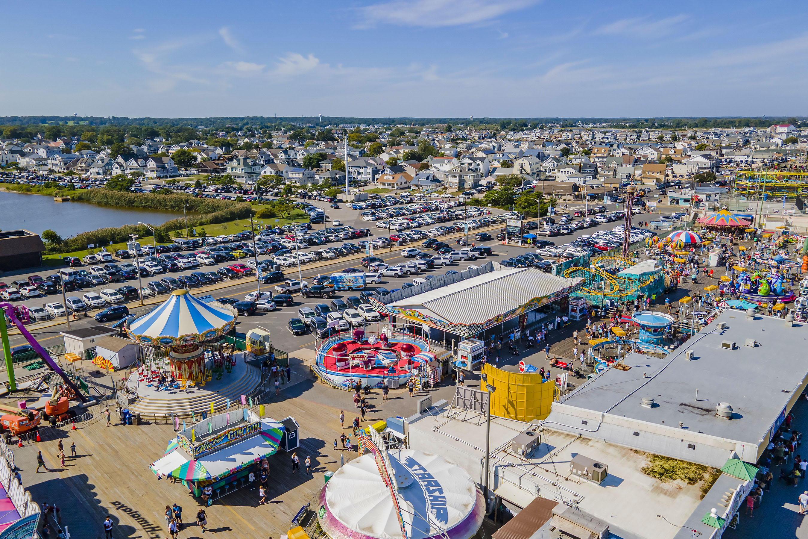  Spacious Shore Colonial in Bay Head Pointe - 物件實景