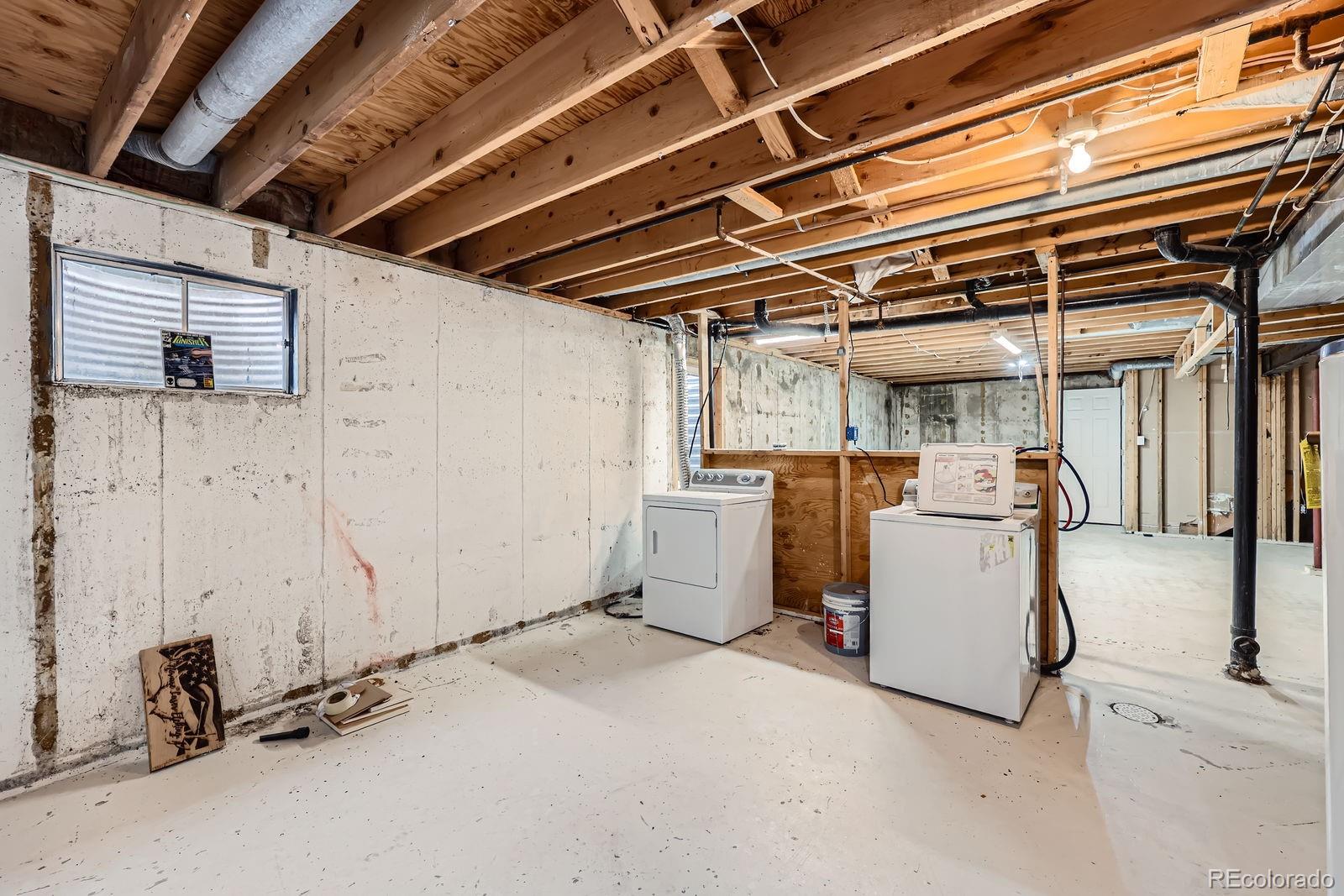 Elizabeth, Colorado, 80107, United States, 3 Bedrooms Bedrooms, ,1 BathroomBathrooms,Residential,For Sale,1993081