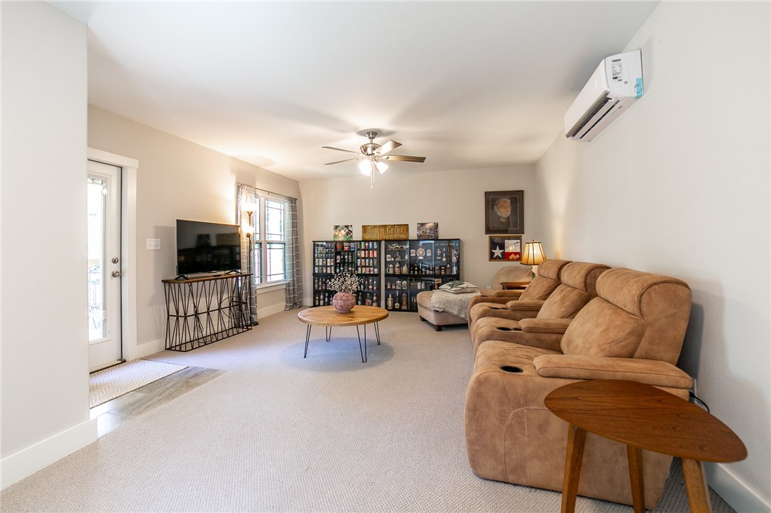 Bella Vista, Arkansas, 72714, United States, 3 Bedrooms Bedrooms, ,3 BathroomsBathrooms,Residential,For Sale,1959156