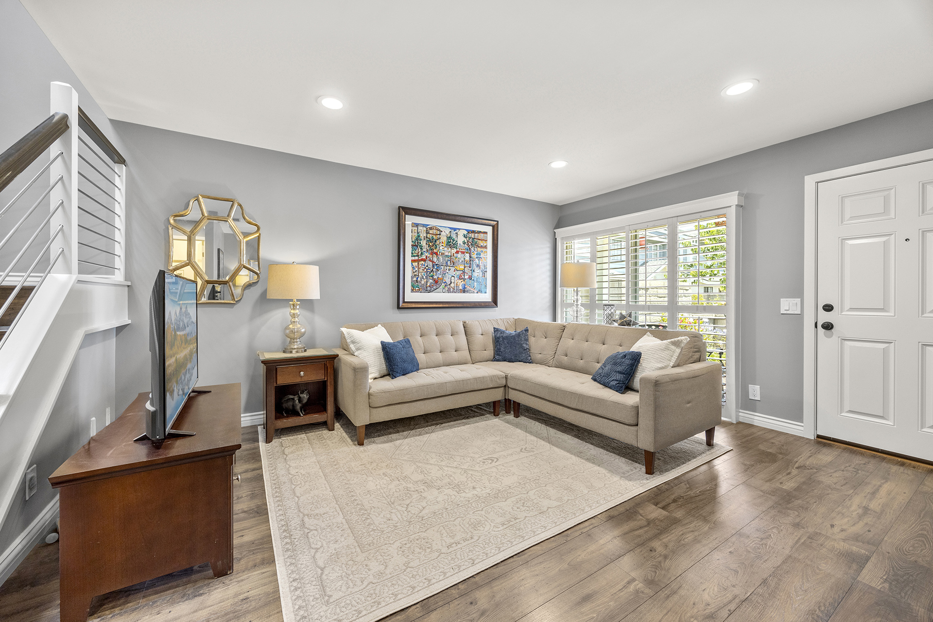 Anaheim, California, 92801, United States, 3 Bedrooms Bedrooms, ,3 BathroomsBathrooms,Residential,For Sale,1878361