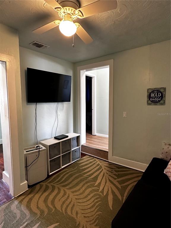 Sarasota, Florida, 34237, United States, 4 Bedrooms Bedrooms, ,2 BathroomsBathrooms,Residential,For Sale,1901097