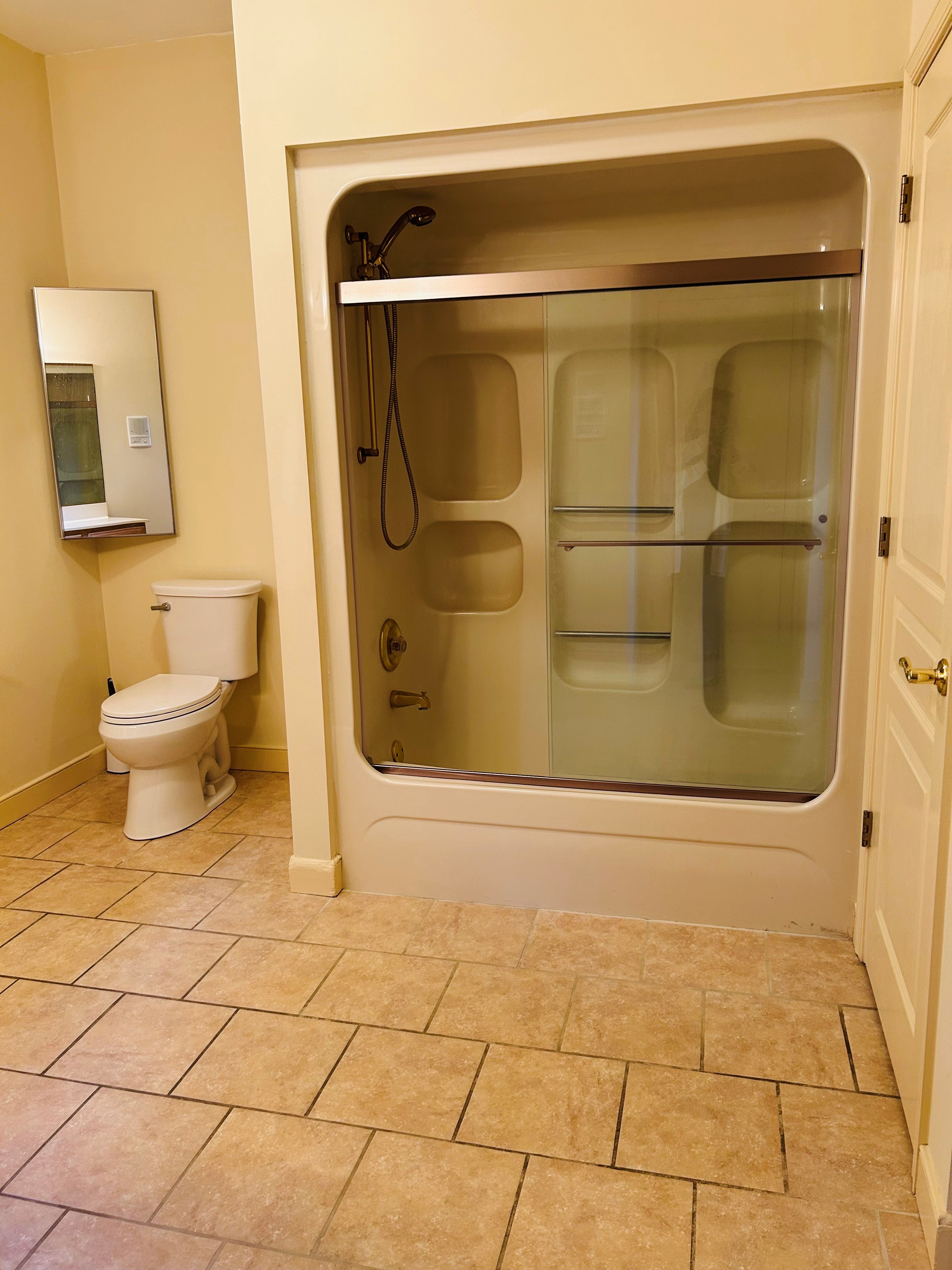 Wyomissing, Pennsylvania, 19610, United States, 6 Bedrooms Bedrooms, ,5 BathroomsBathrooms,Residential,For Sale,1987423