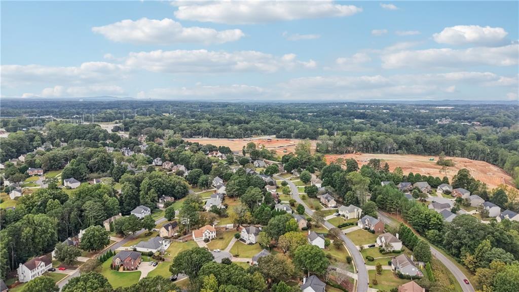 Alpharetta, Georgia, 30004, United States, 4 Bedrooms Bedrooms, ,3 BathroomsBathrooms,Residential,For Sale,1978370