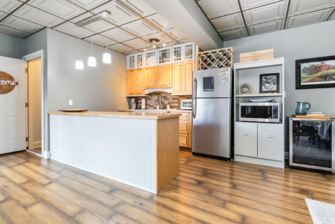 London, Kentucky, 40741, United States, 6 Bedrooms Bedrooms, ,4 BathroomsBathrooms,Residential,For Sale,2009053