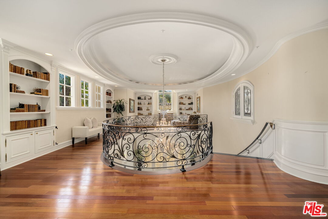 Westlake Village, California, 91362, United States, 7 Bedrooms Bedrooms, ,6 BathroomsBathrooms,Residential,For Sale,2003062