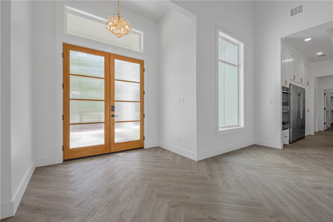 Franklin, Texas, 77856, United States, 4 Bedrooms Bedrooms, ,4 BathroomsBathrooms,Residential,For Sale,1982097