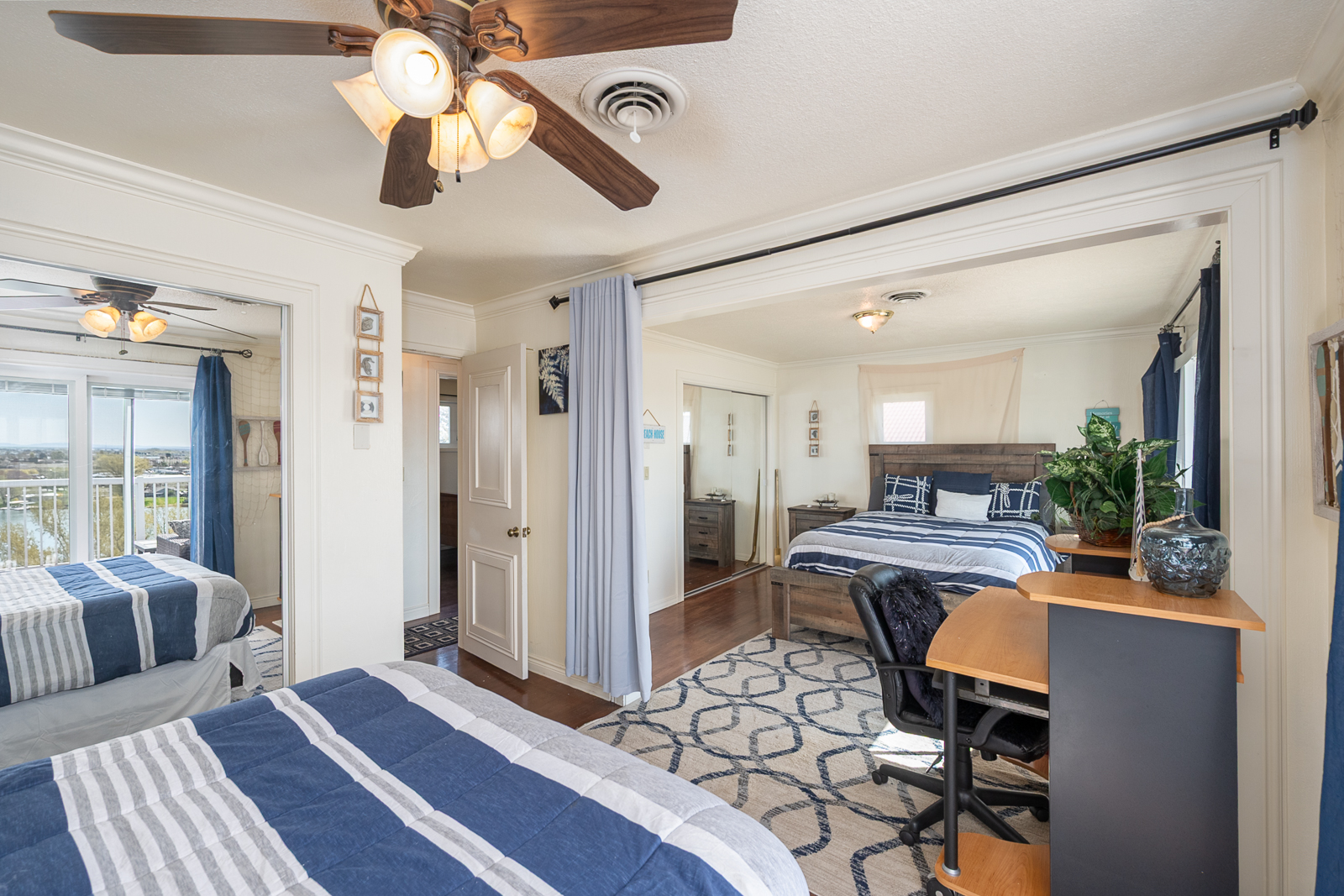 Moses Lake, Washington, 98837, United States, 3 Bedrooms Bedrooms, ,Residential,For Sale,1938109