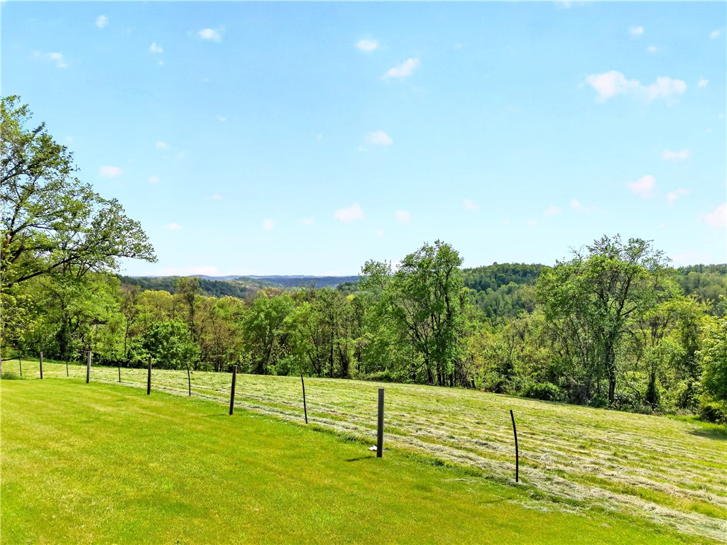 Scenery Hill, Pennsylvania, 15360, United States, 4 Bedrooms Bedrooms, ,2 BathroomsBathrooms,Residential,For Sale,2044071