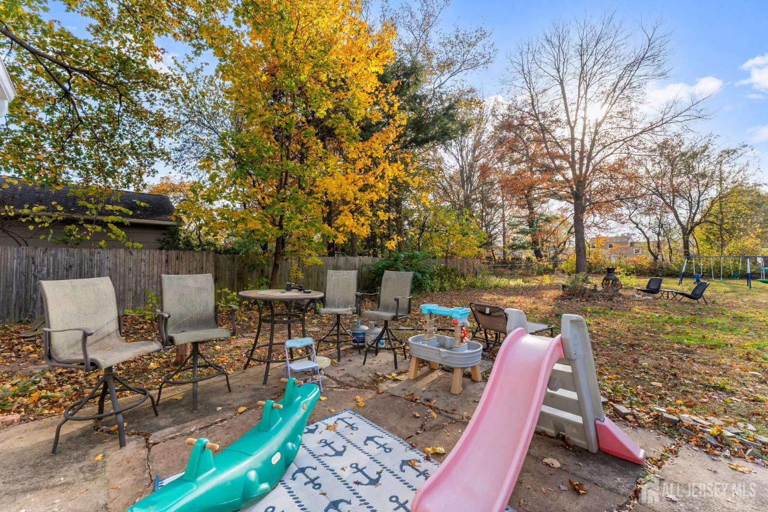 Piscataway, New Jersey, 08854, United States, 3 Bedrooms Bedrooms, ,2 BathroomsBathrooms,Residential,For Sale,1989136