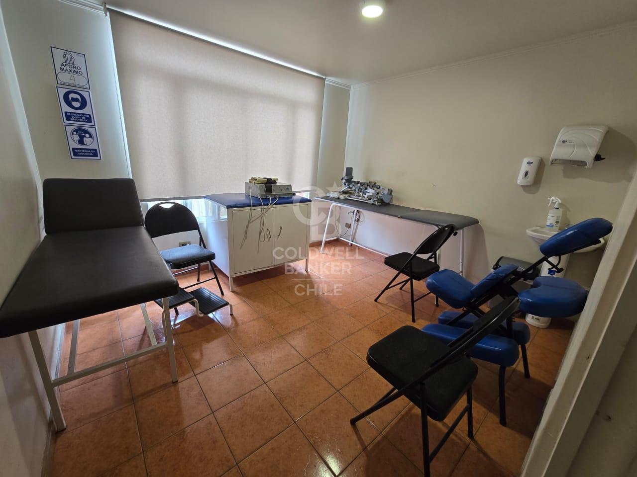 Antofagasta, Chile, 7 Bedrooms Bedrooms, ,3 BathroomsBathrooms,Residential,For Sale,1896759