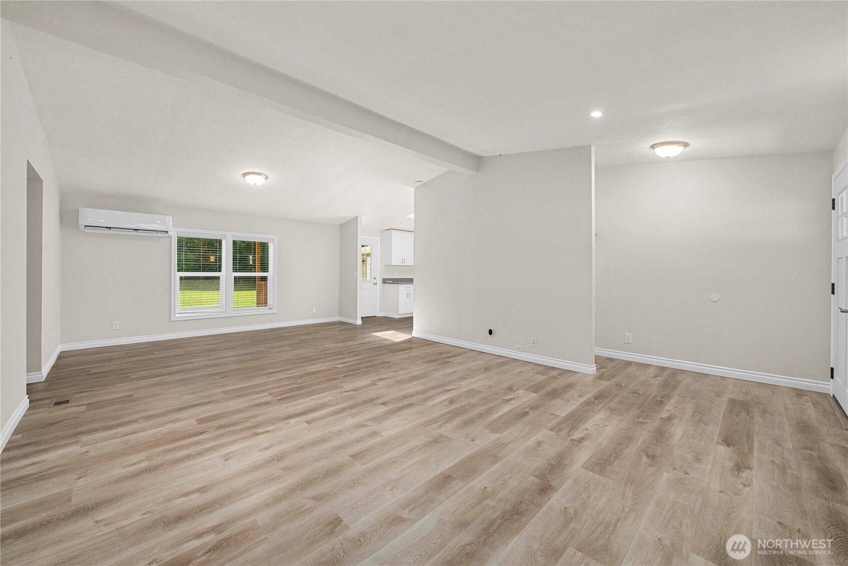 Carnation, Washington, 98014, United States, 3 Bedrooms Bedrooms, ,2 BathroomsBathrooms,Residential,For Sale,1916137