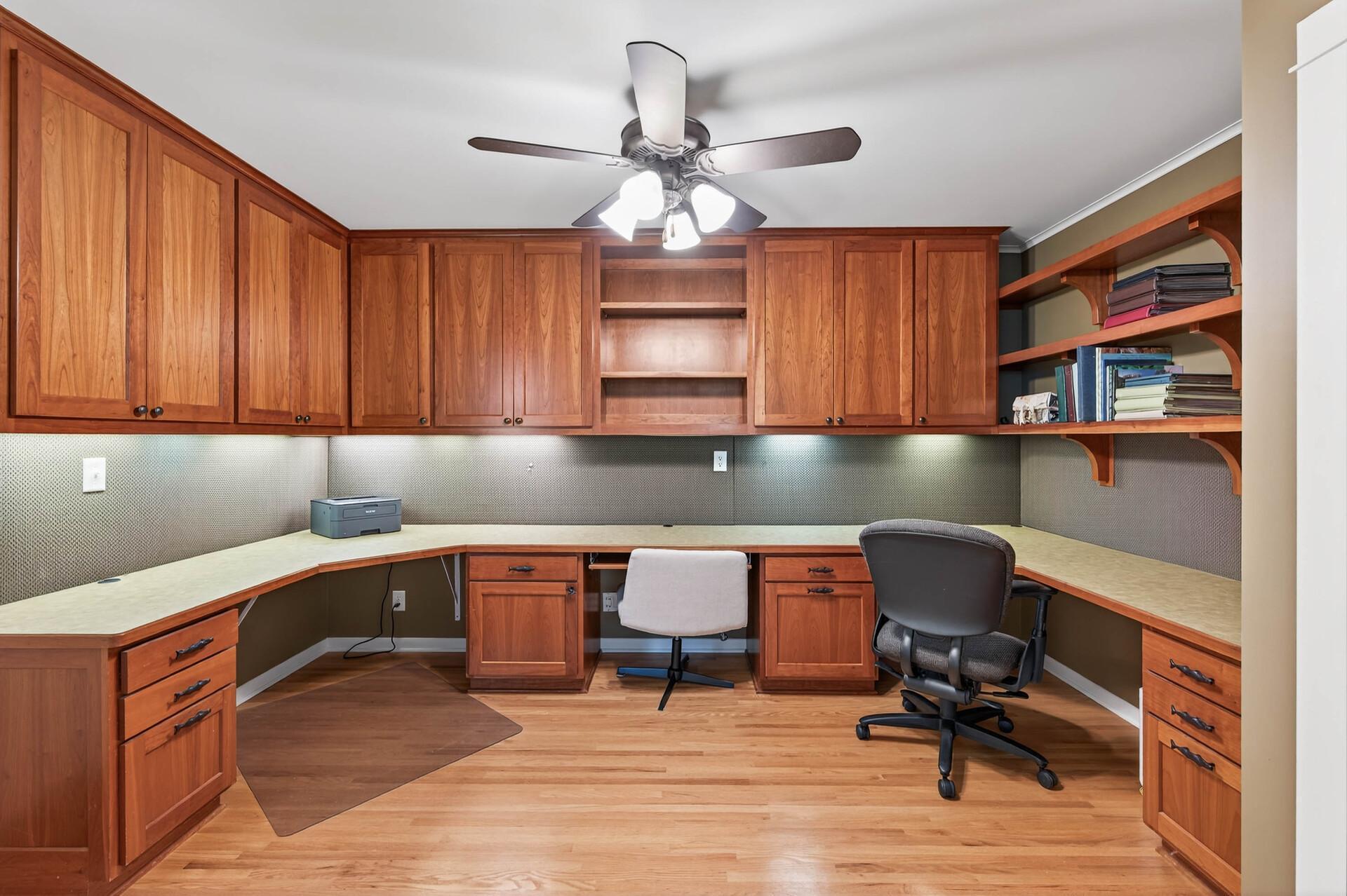 Minnetonka, Minnesota, 55345, United States, 5 Bedrooms Bedrooms, ,2 BathroomsBathrooms,Residential,For Sale,1919862
