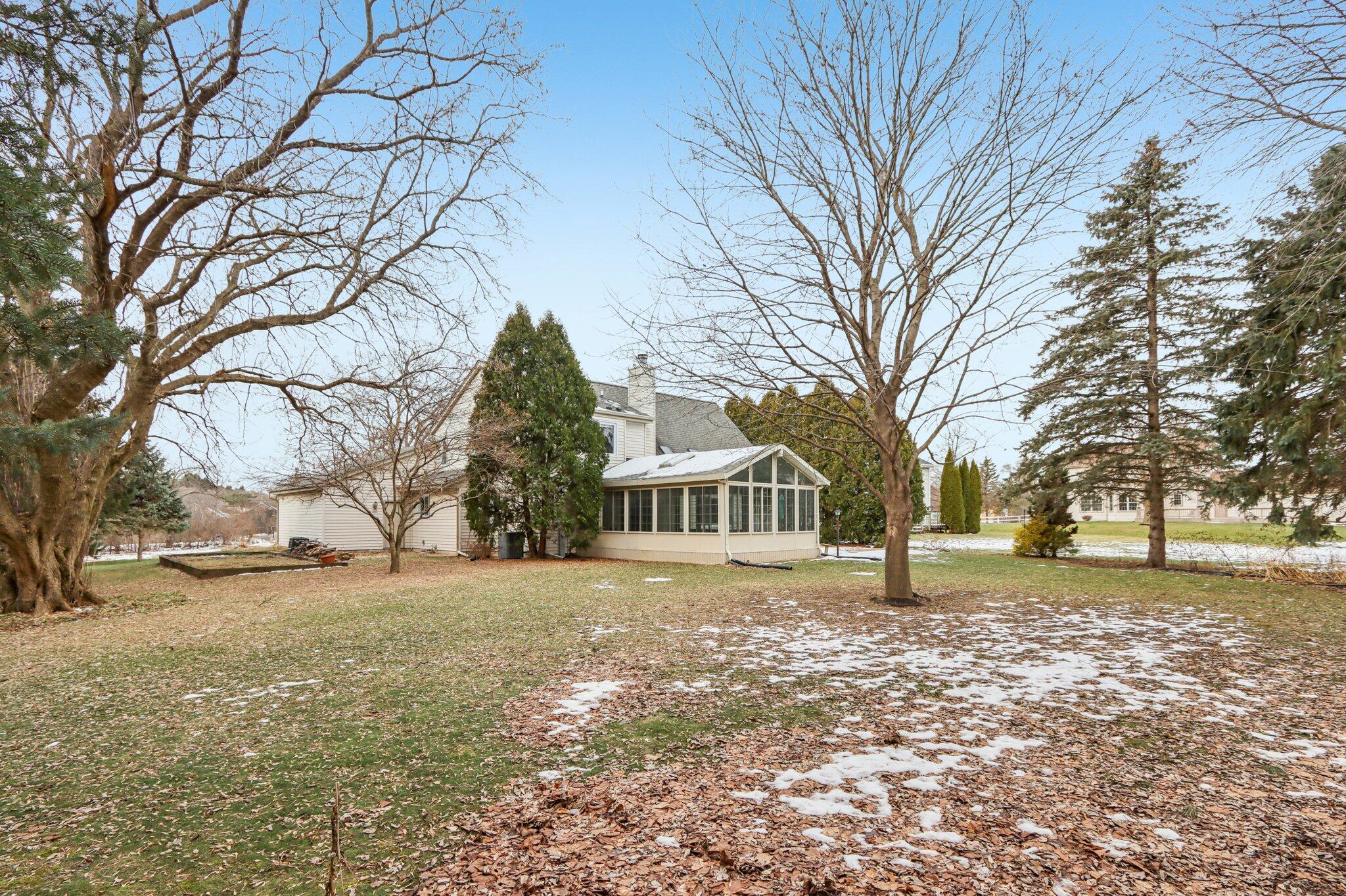 Muskego, Wisconsin, 53150, United States, 3 Bedrooms Bedrooms, ,3 BathroomsBathrooms,Residential,For Sale,2007813