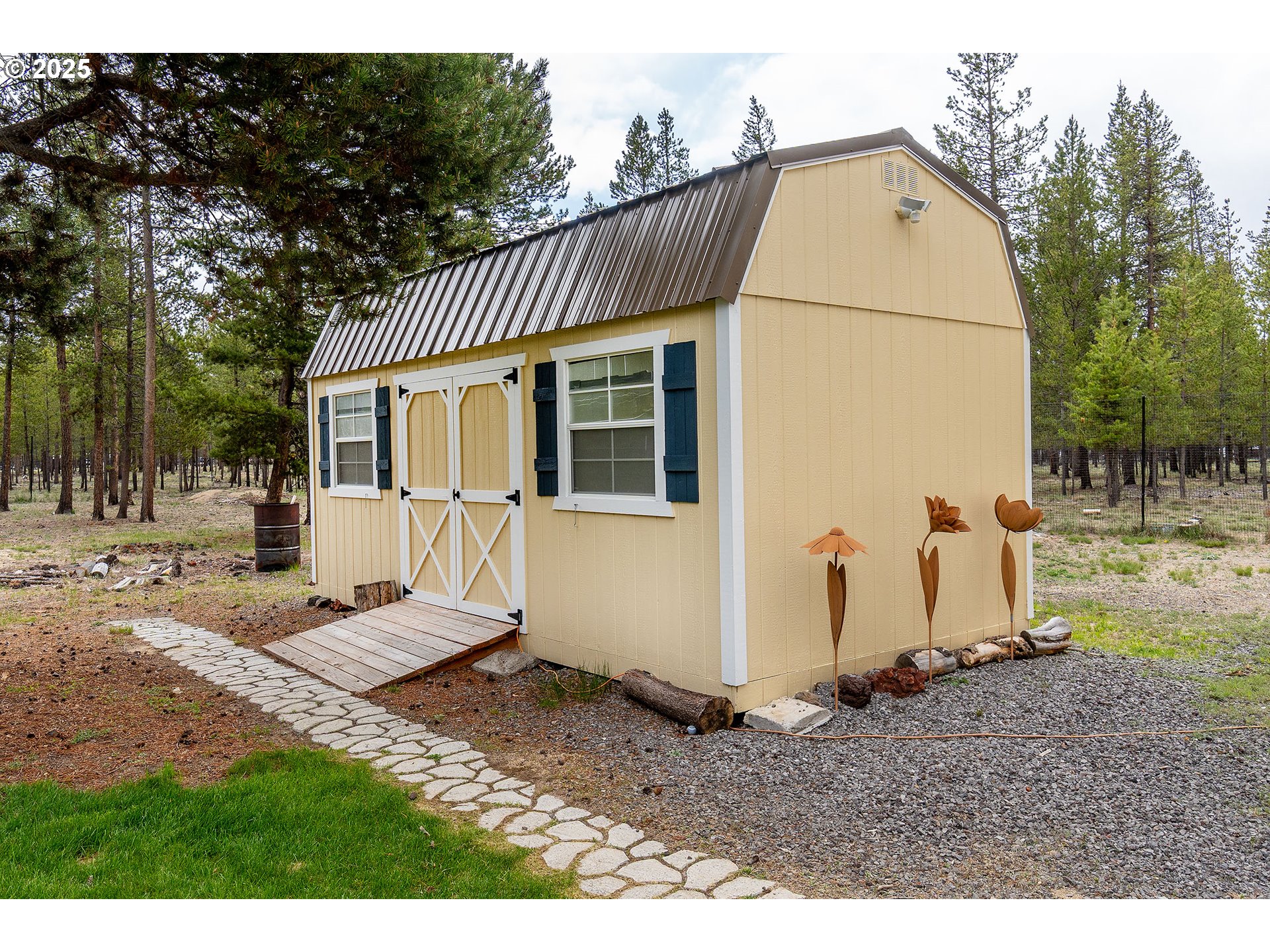 La Pine, Oregon, 97739, United States, 3 Bedrooms Bedrooms, ,2 BathroomsBathrooms,Residential,For Sale,1961362