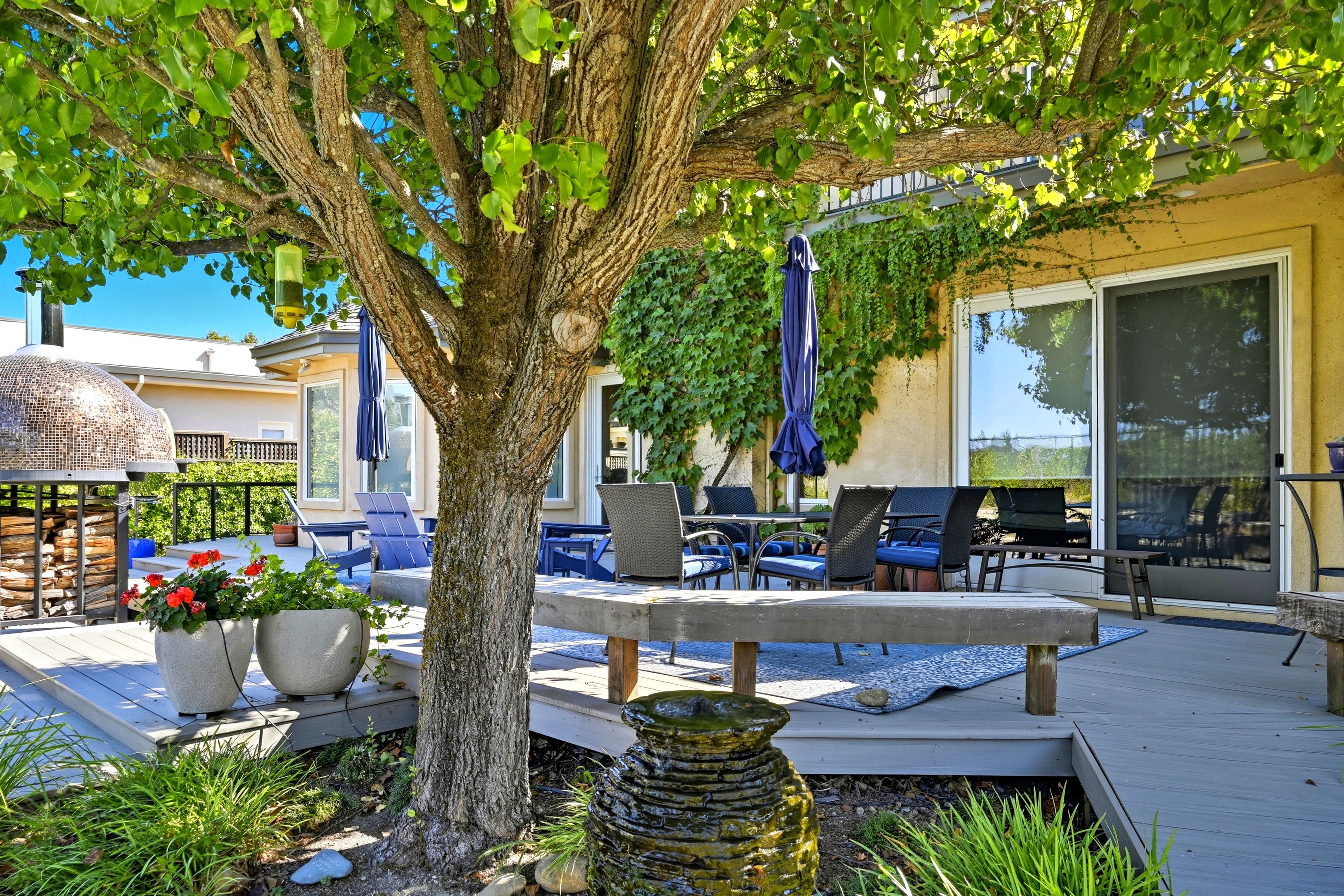  1418 Rosewood Avenue - 物件實景