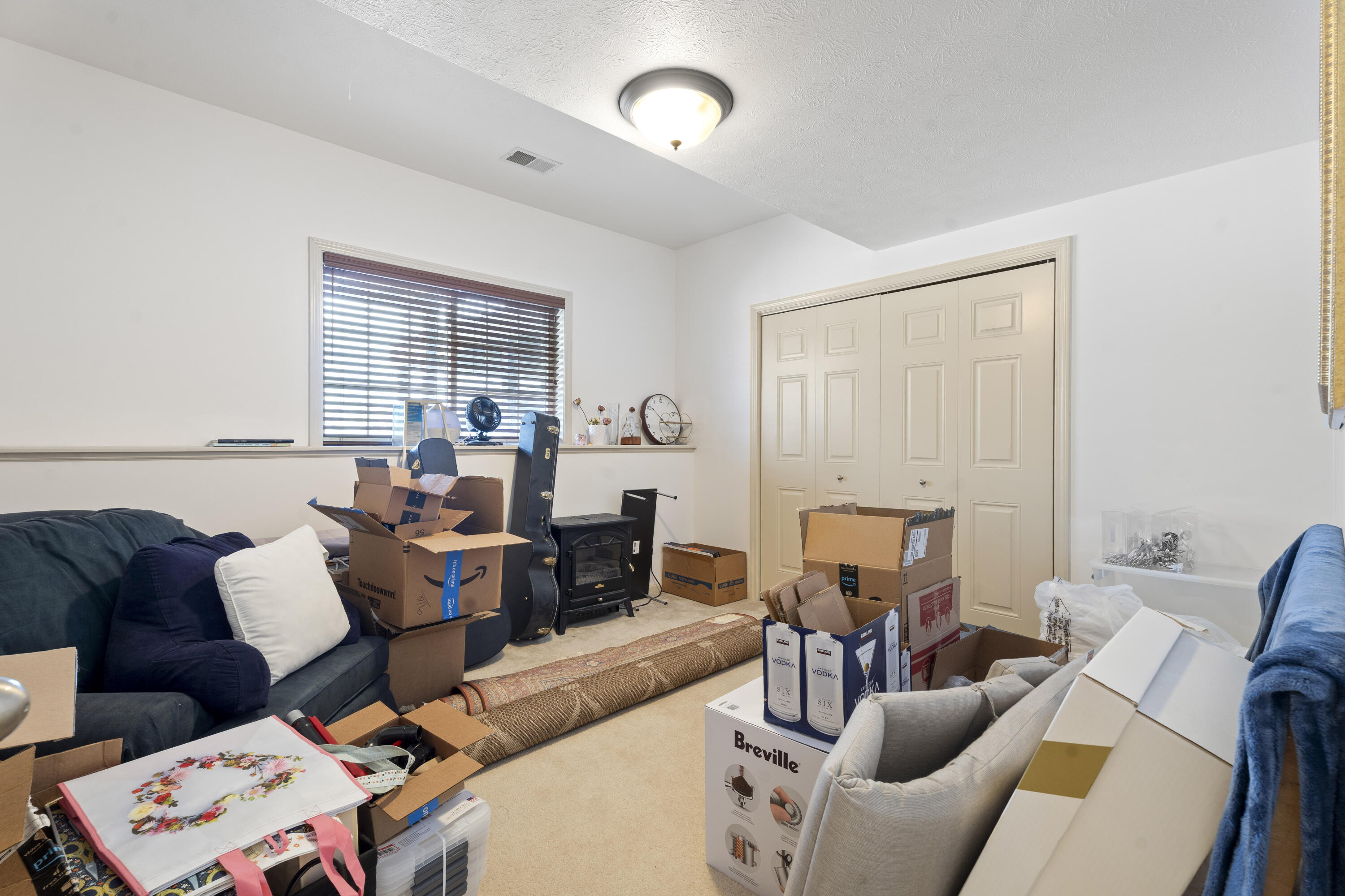 Berrien Springs, Michigan, 49103, United States, 6 Bedrooms Bedrooms, ,4 BathroomsBathrooms,Residential,For Sale,2005382